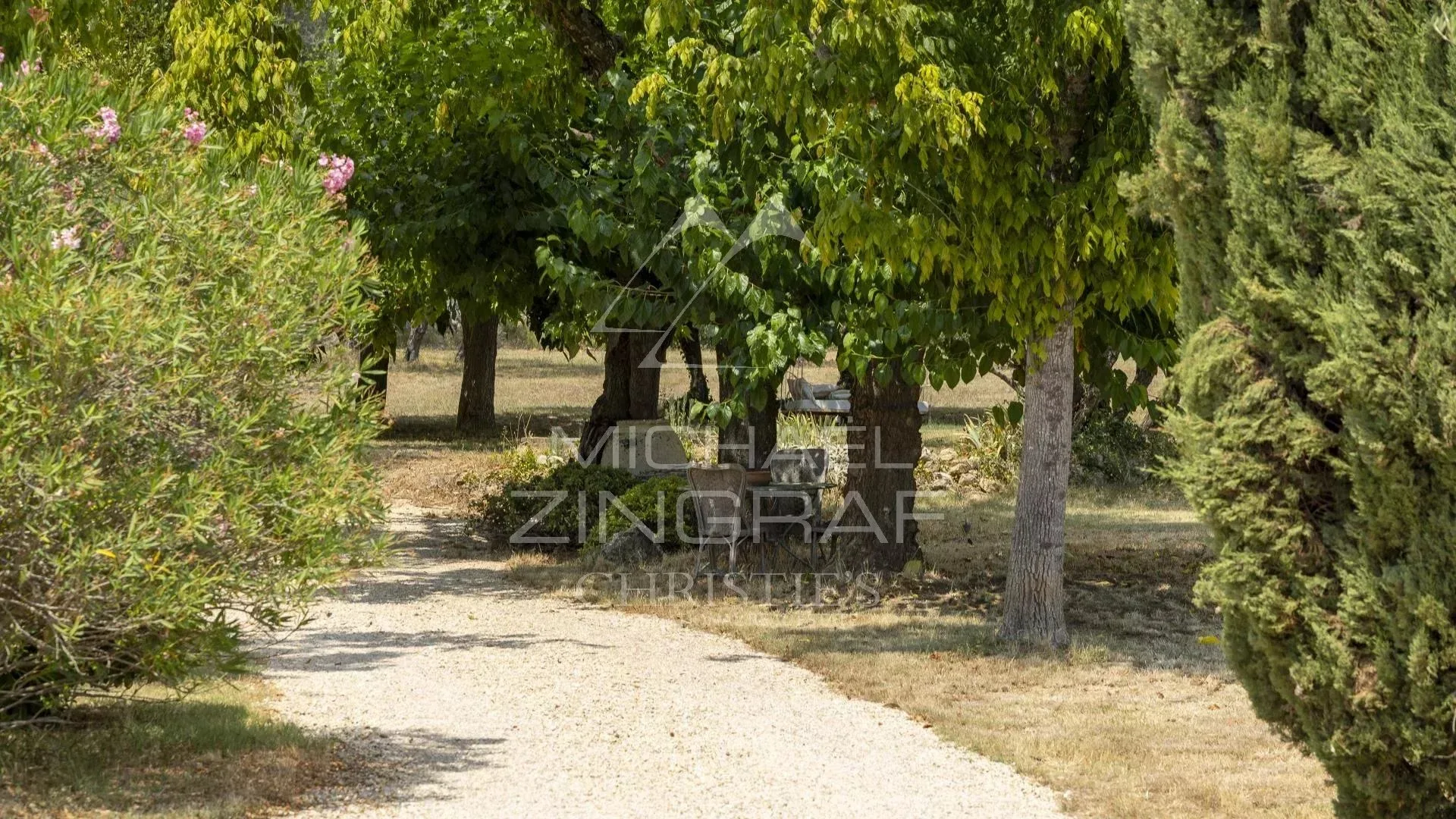 Character property in Cotignac – A Provençal estate surrounded by vineyards, olive trees and the art of living - 13