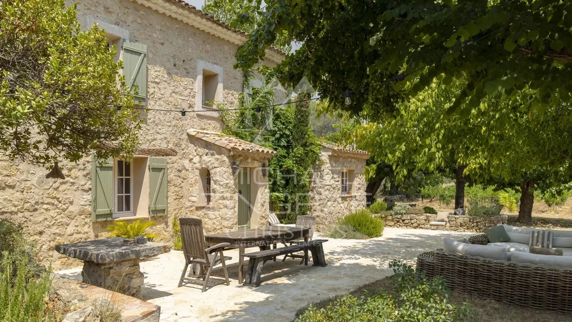 Character property in Cotignac – A Provençal estate surrounded by vineyards, olive trees and the art of living - 12
