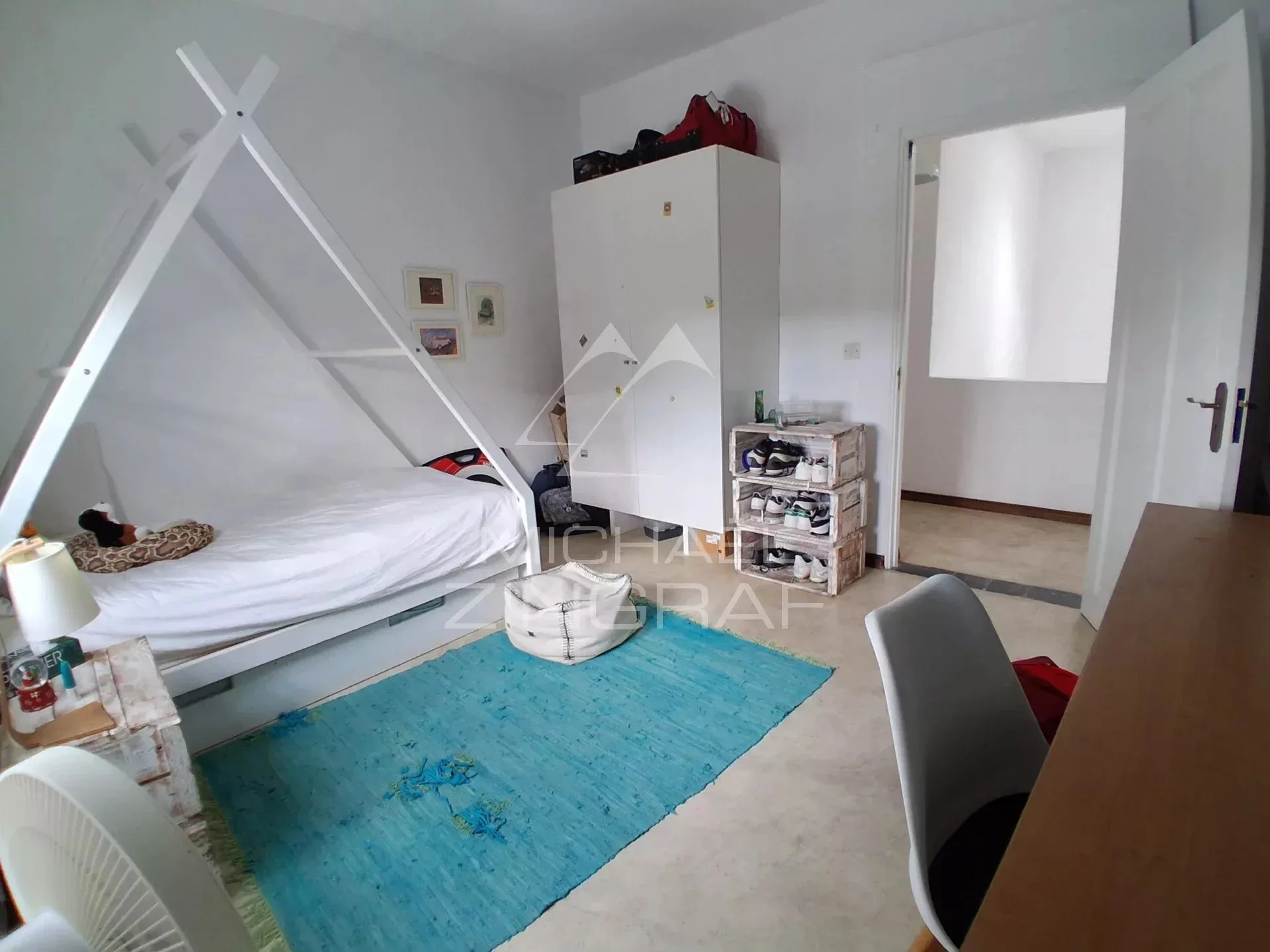Villa familiale meublée de 4 chambres avec piscine - 40