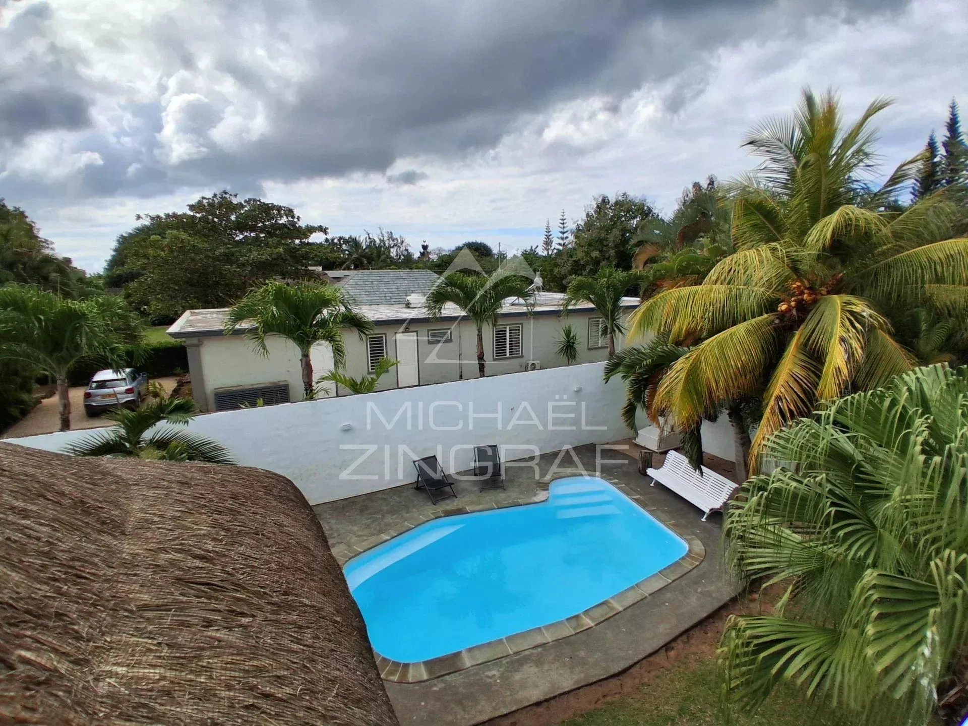 Villa familiale meublée de 4 chambres avec piscine - 48