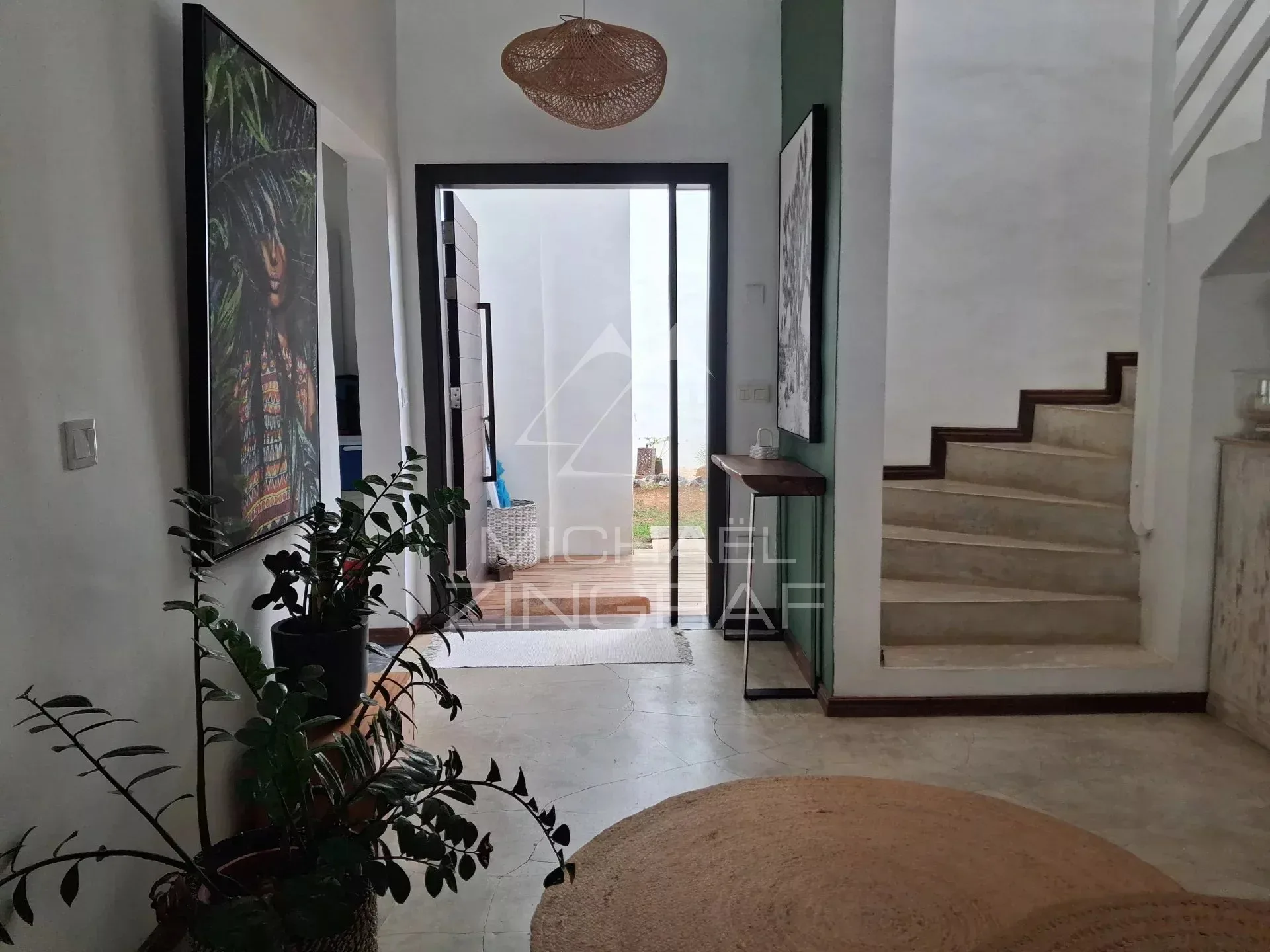 Villa familiale meublée de 4 chambres avec piscine - 60