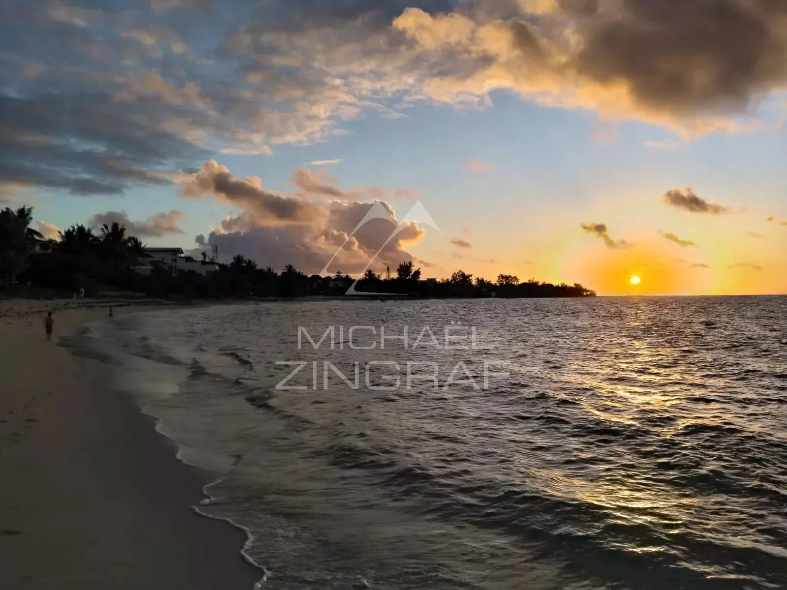 Appartement pieds dans l'eau avec vue panoramique sur l'océan – Pointe aux Canonniers - 10