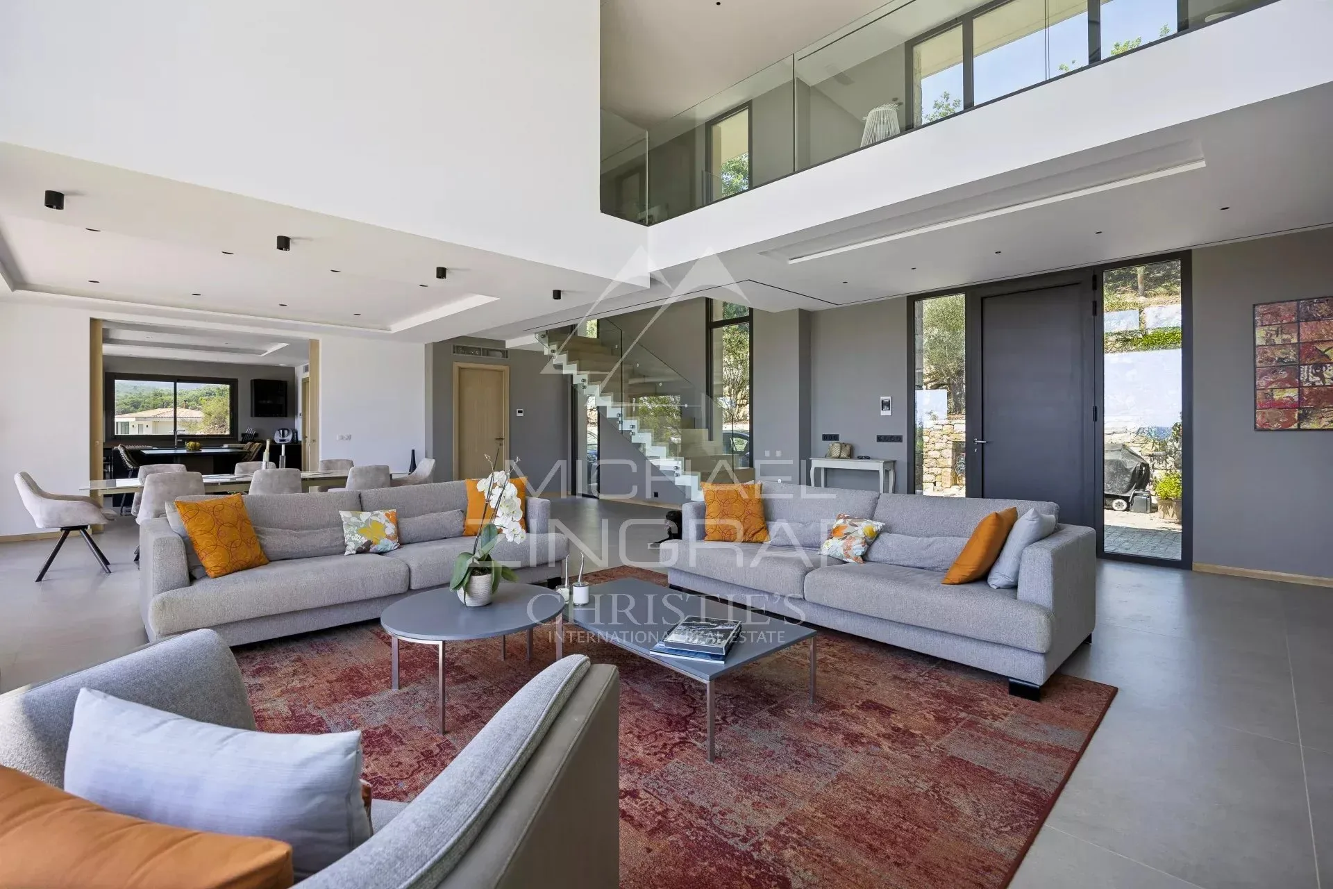 Une signature architecturale contemporaine avec panorama d'exception - 10