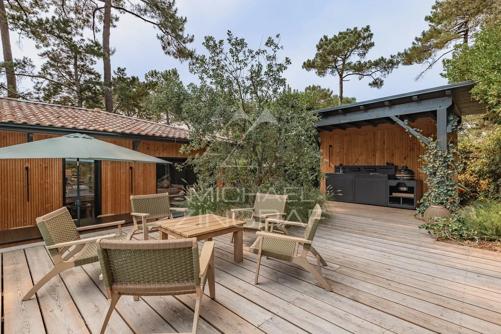 Villa 5 suites entièrement rénovée au Pyla - 11