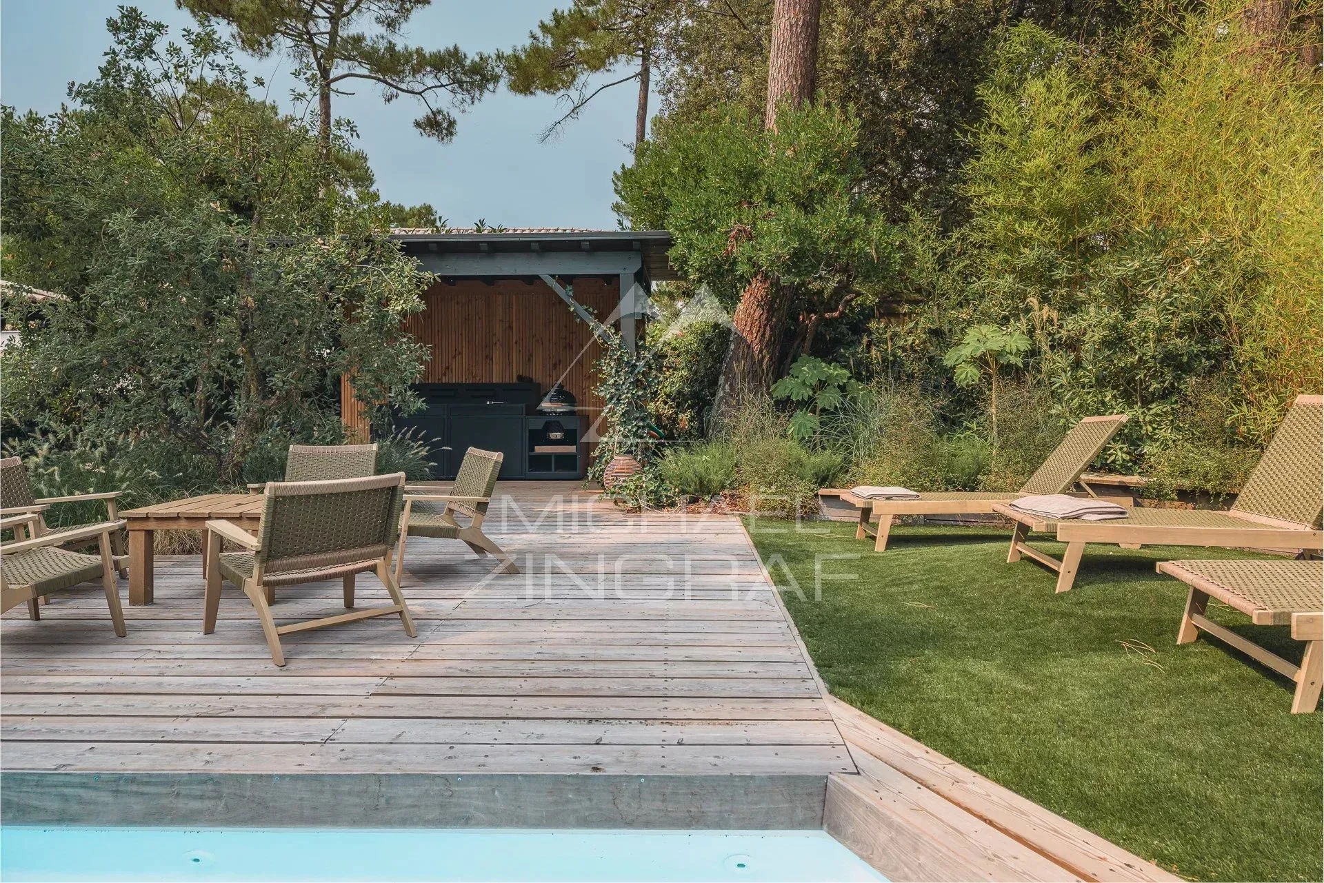 Villa 5 suites entièrement rénovée au Pyla - 31