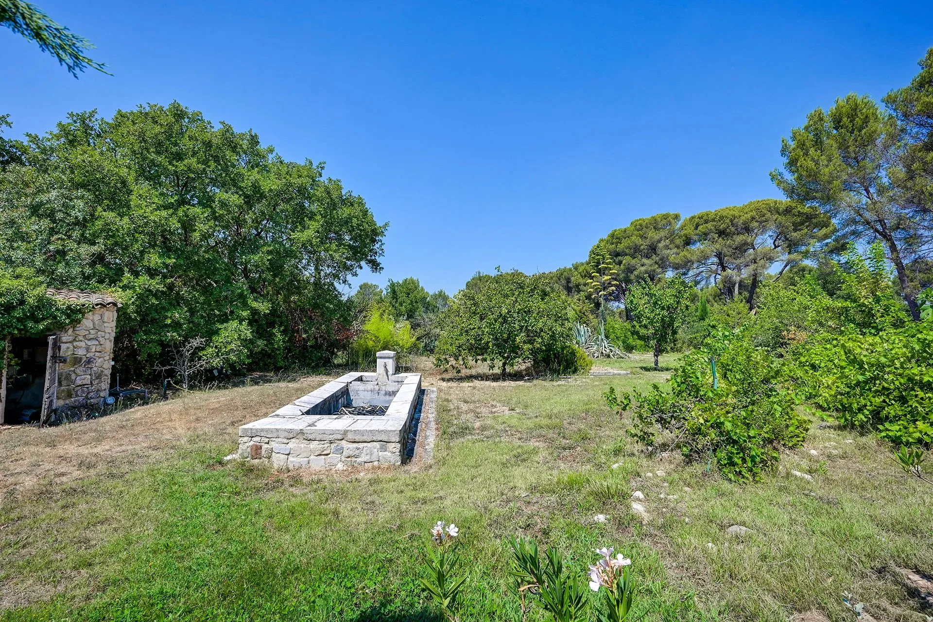 À quelques minutes du cœur d'Aix-en-Provence – Propriété d'exception de 12 pièces de 650 m² sur 1,2 hectares - 18