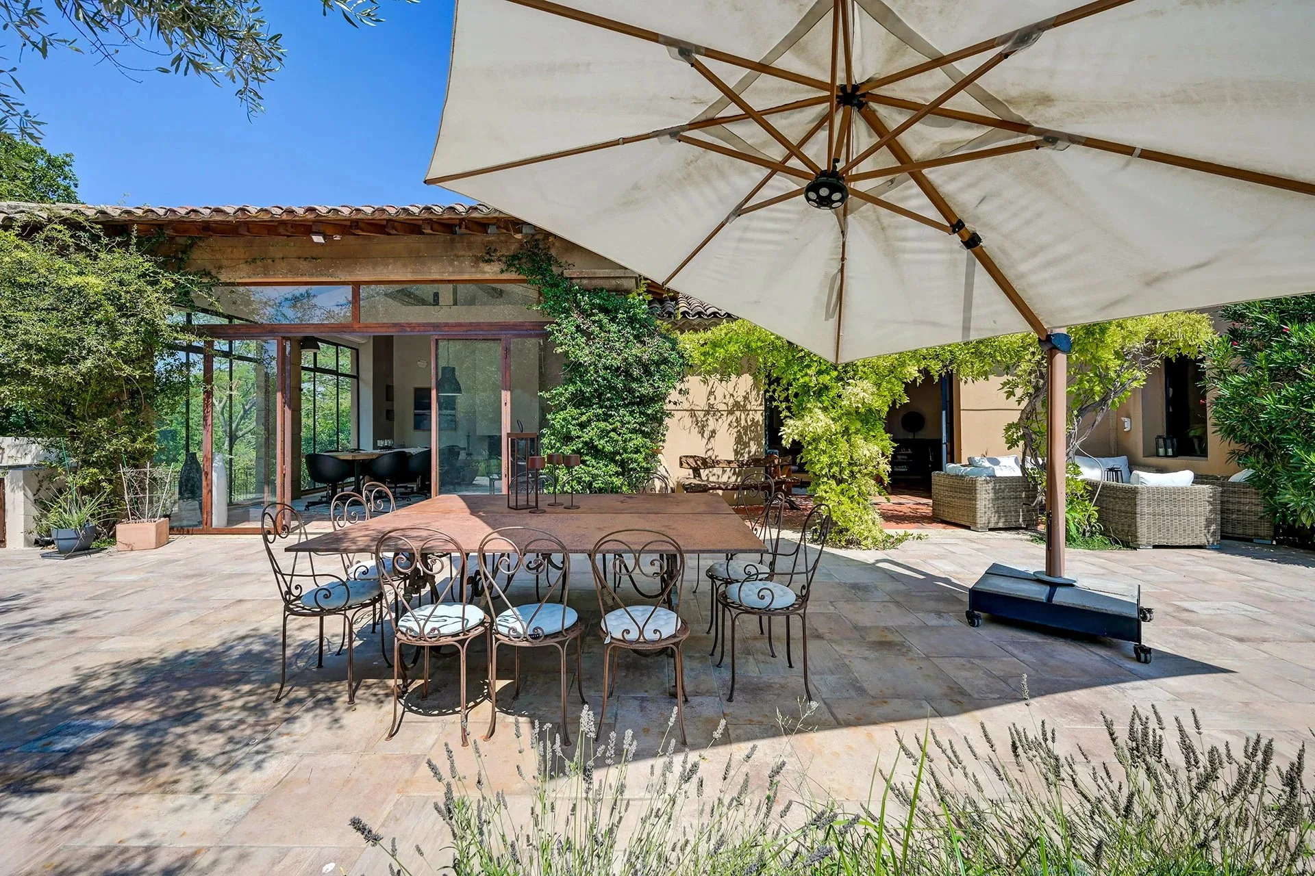 À quelques minutes du cœur d'Aix-en-Provence – Propriété d'exception de 12 pièces de 650 m² sur 1,2 hectares - 30