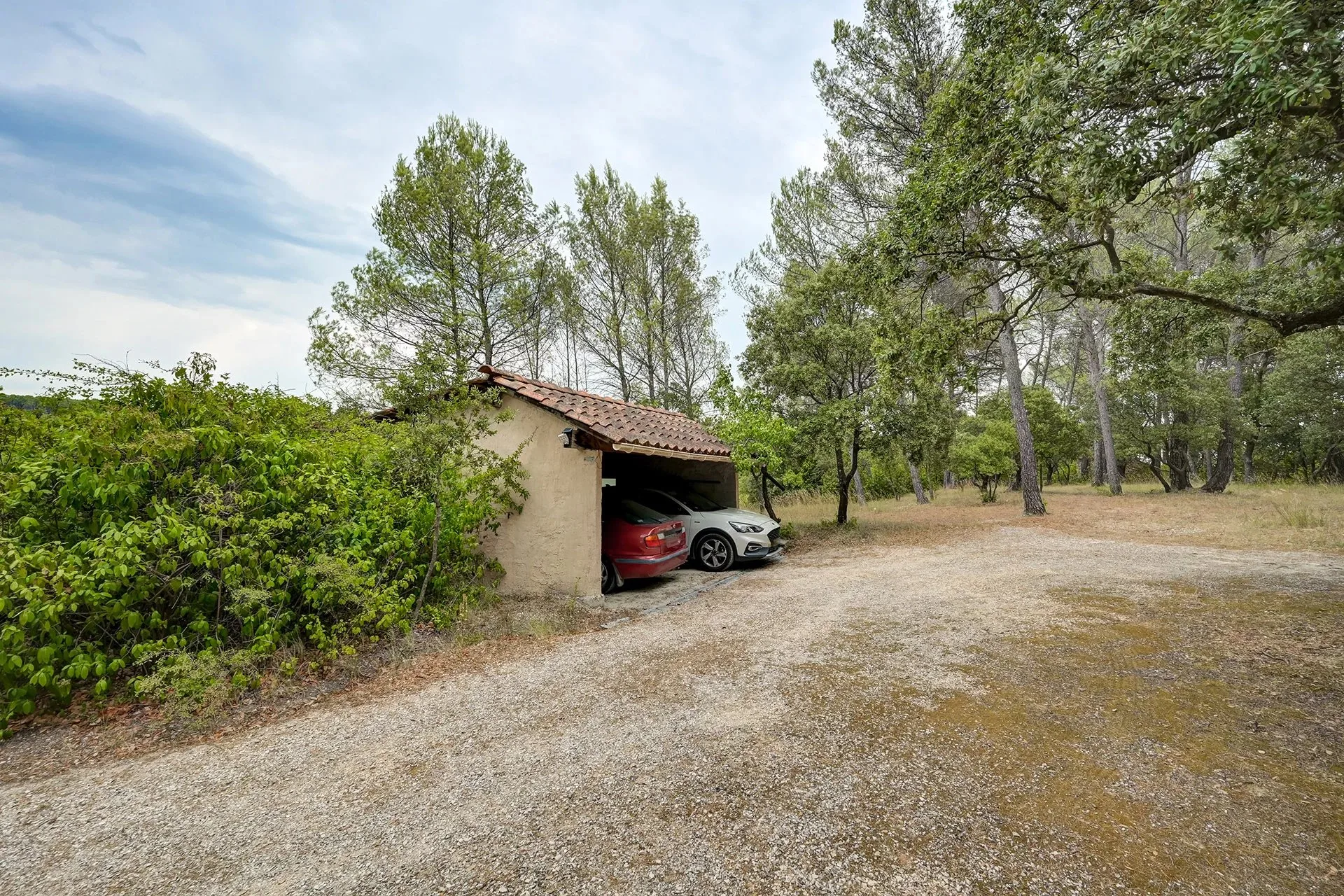 A 14 km d'Aix en Provence, maison familiale avec deux logements, oliveraie - 8