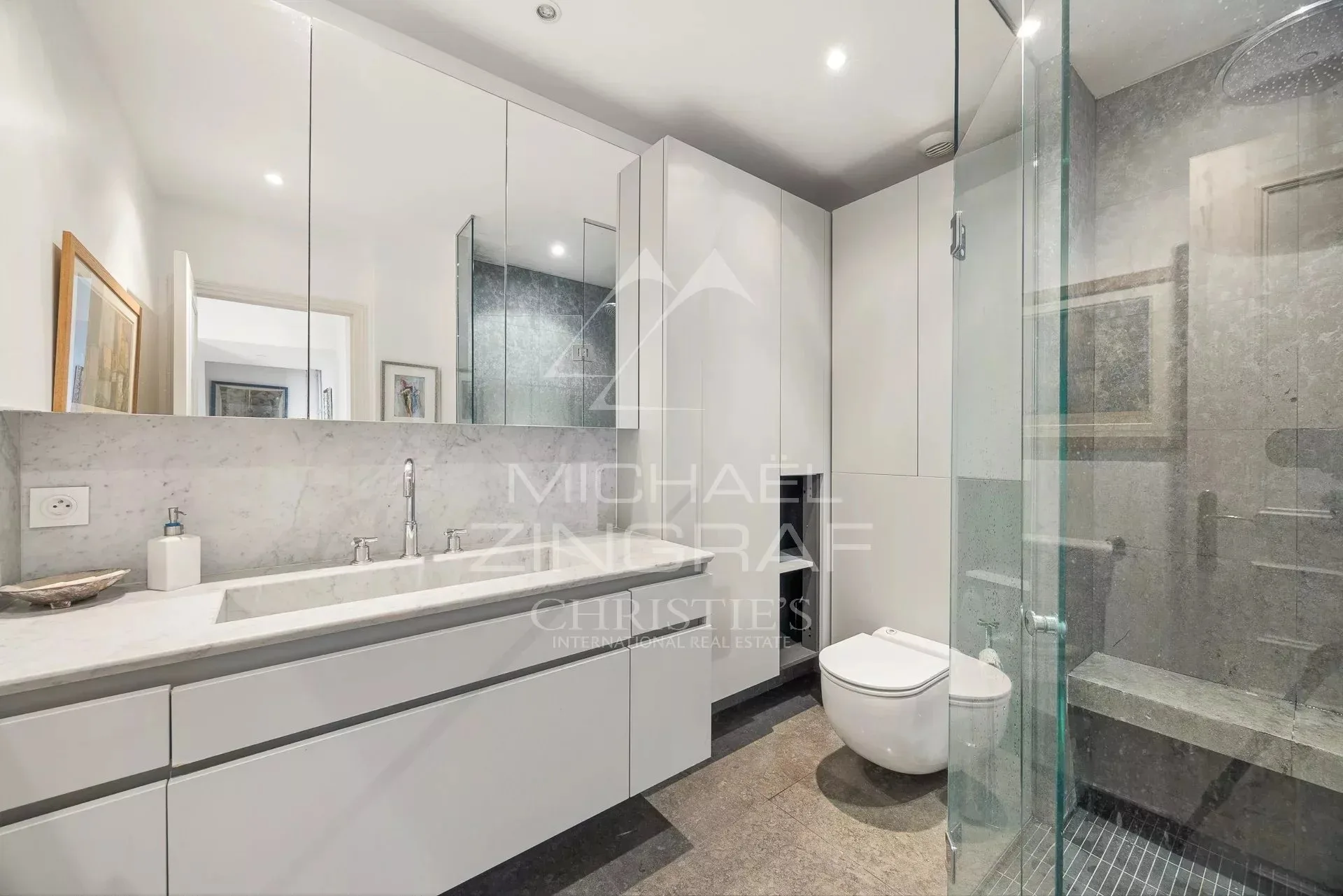 Résidence du Regina – Appartement emblématique de 165 m² avec vue mer - 9
