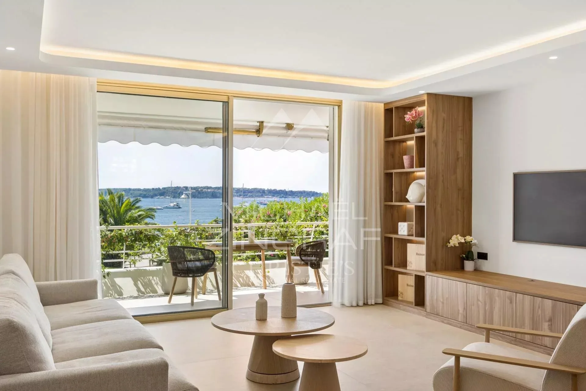 Palm Beach – Appartement d’exception 4 pièces - vue mer panoramique - 15