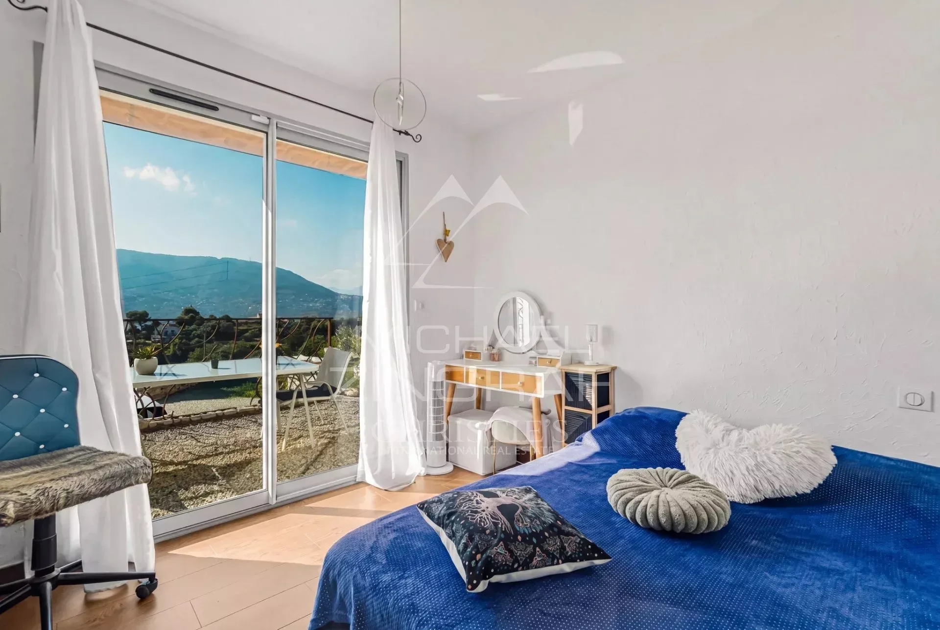 Proche Nice - Colomars - Superbe propriété familiale - 14