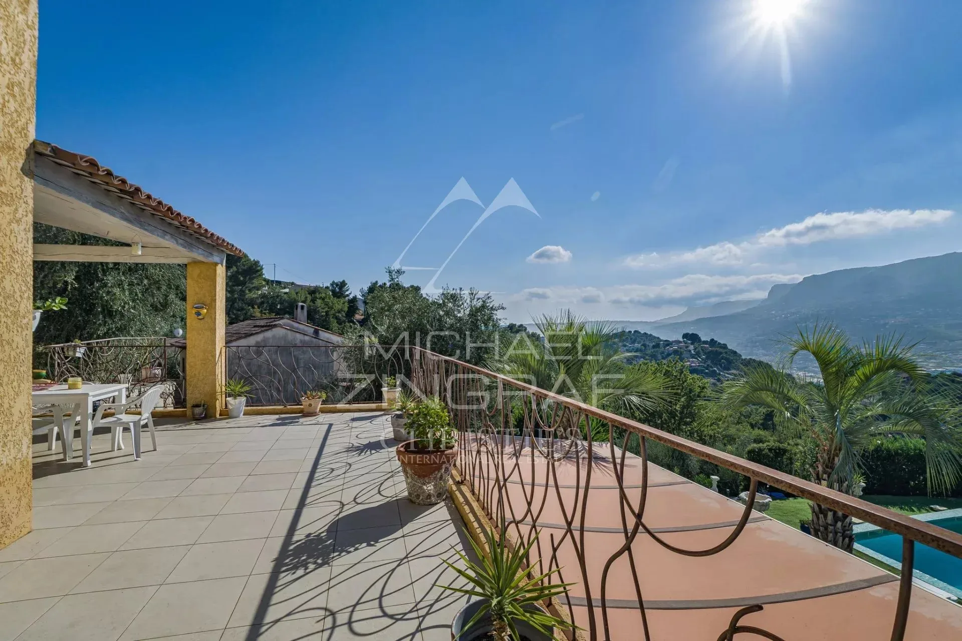 Proche Nice - Colomars - Superbe propriété familiale - 4