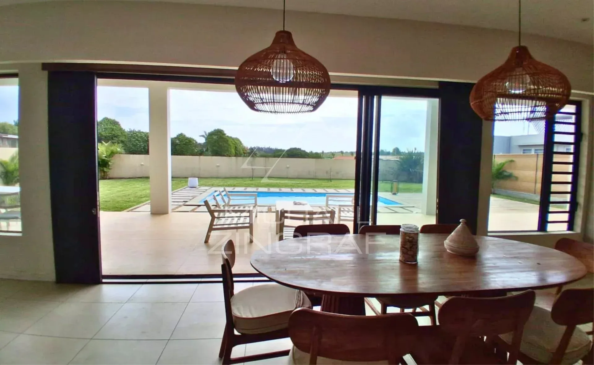 Villa familiale élégante avec piscine à Charmoses - 8