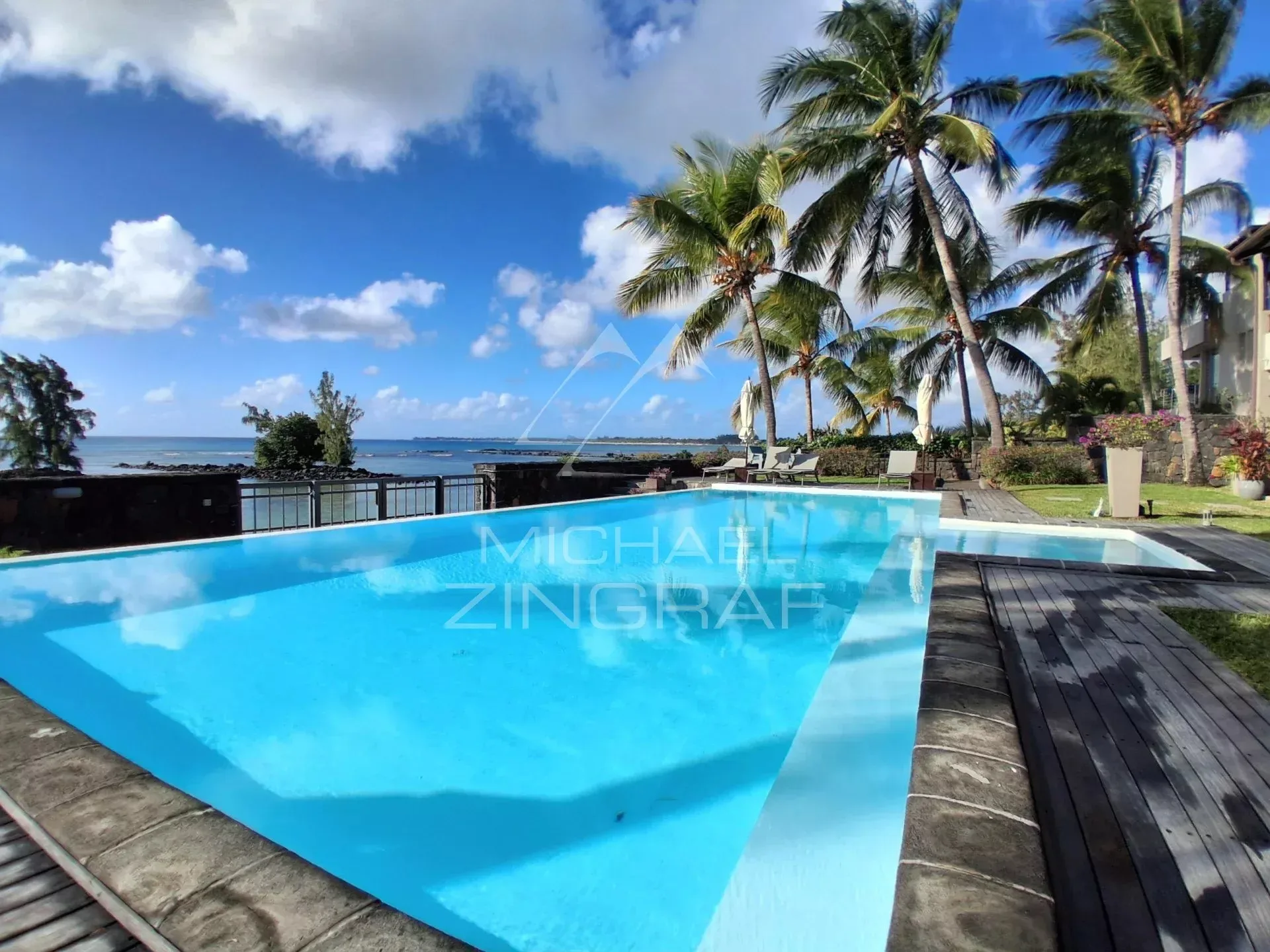 Penthouse 3 chambres pieds dans l'eau - Pointe aux biches - 33