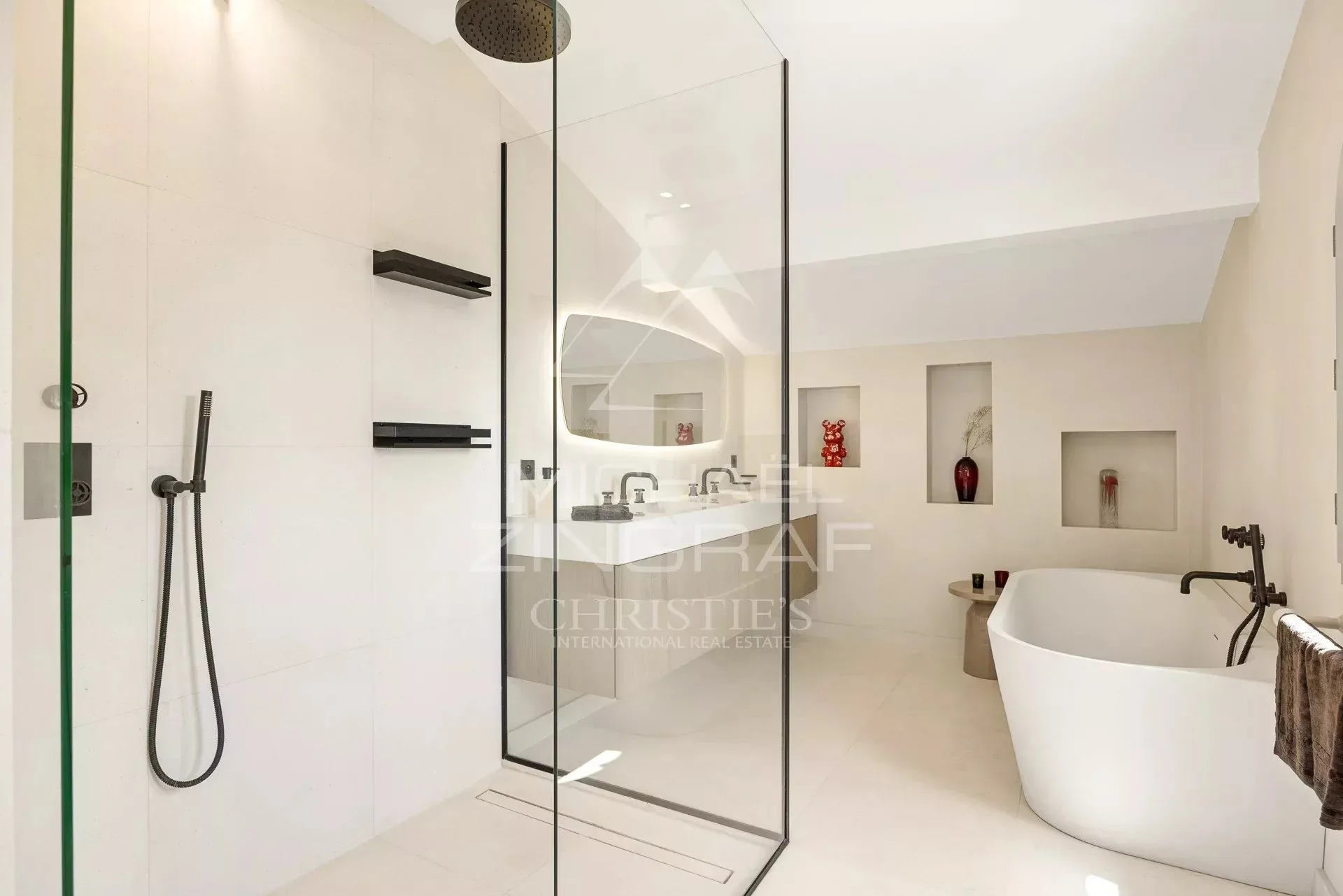 Cannes - Villa 6 chambres neuve - 33