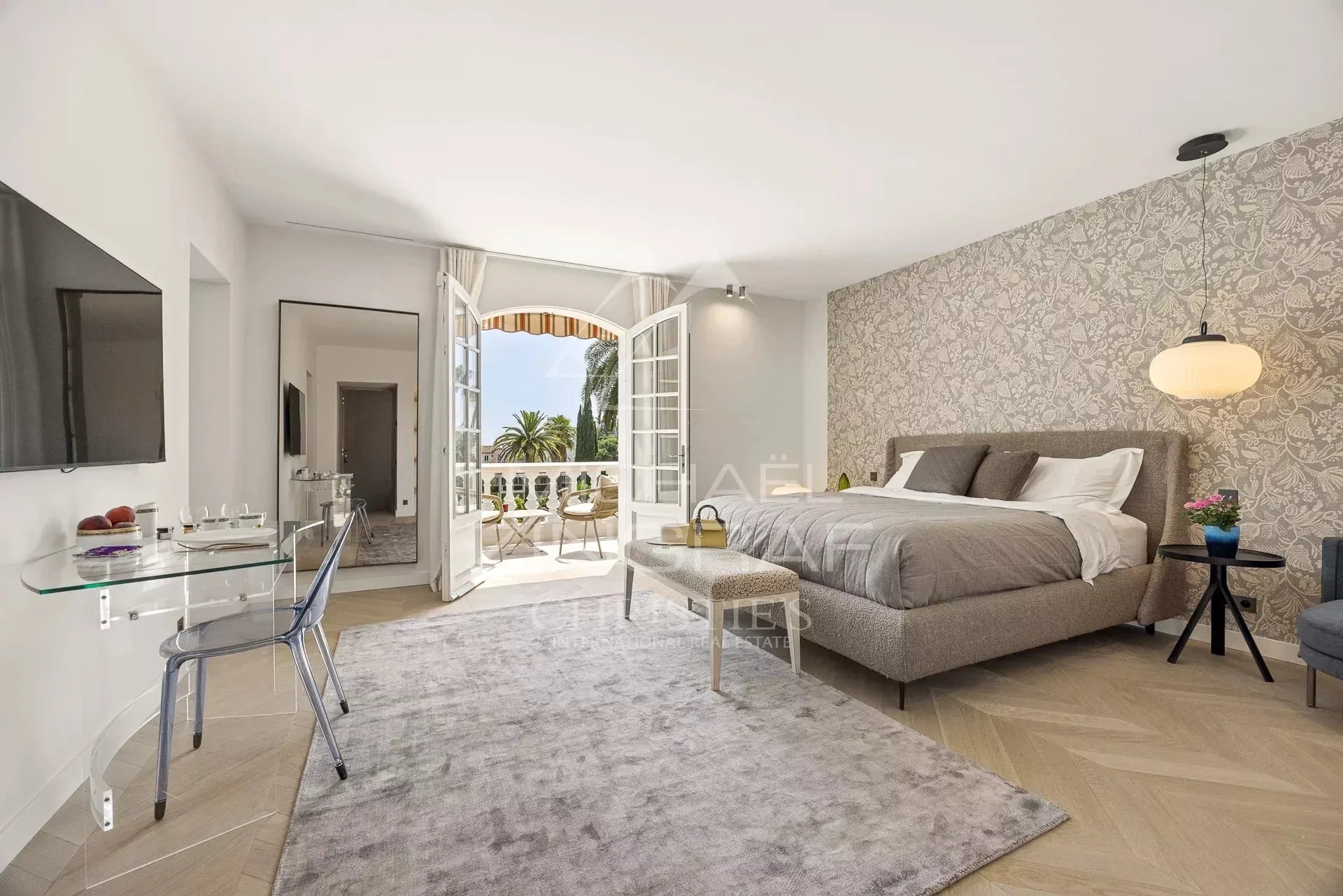 Cannes - Villa 6 chambres neuve - 34