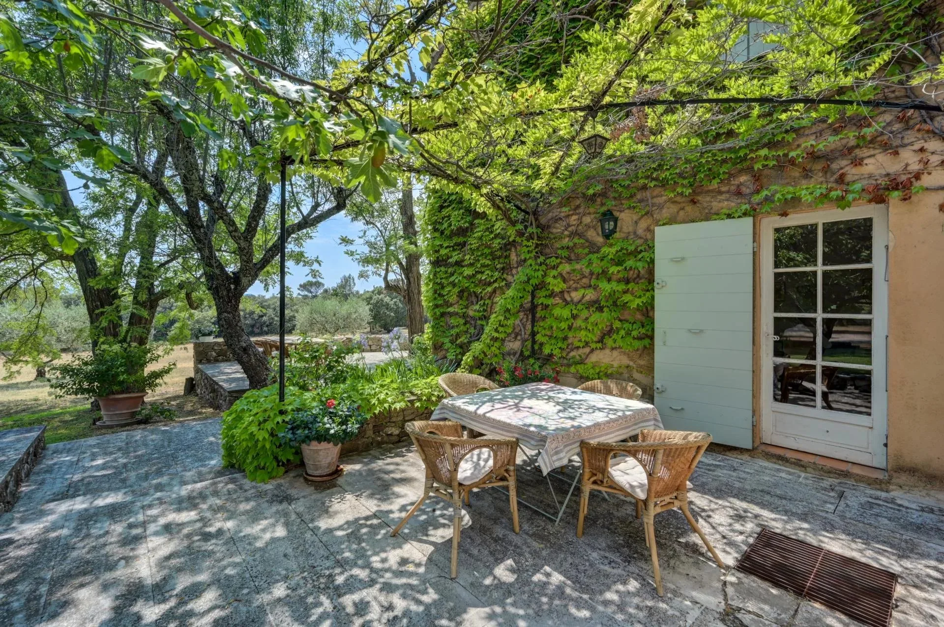 30 minutes from Aix-en-Provence – Authentic 19th-century country house in the heart of an estate of over 5 hectares - 24