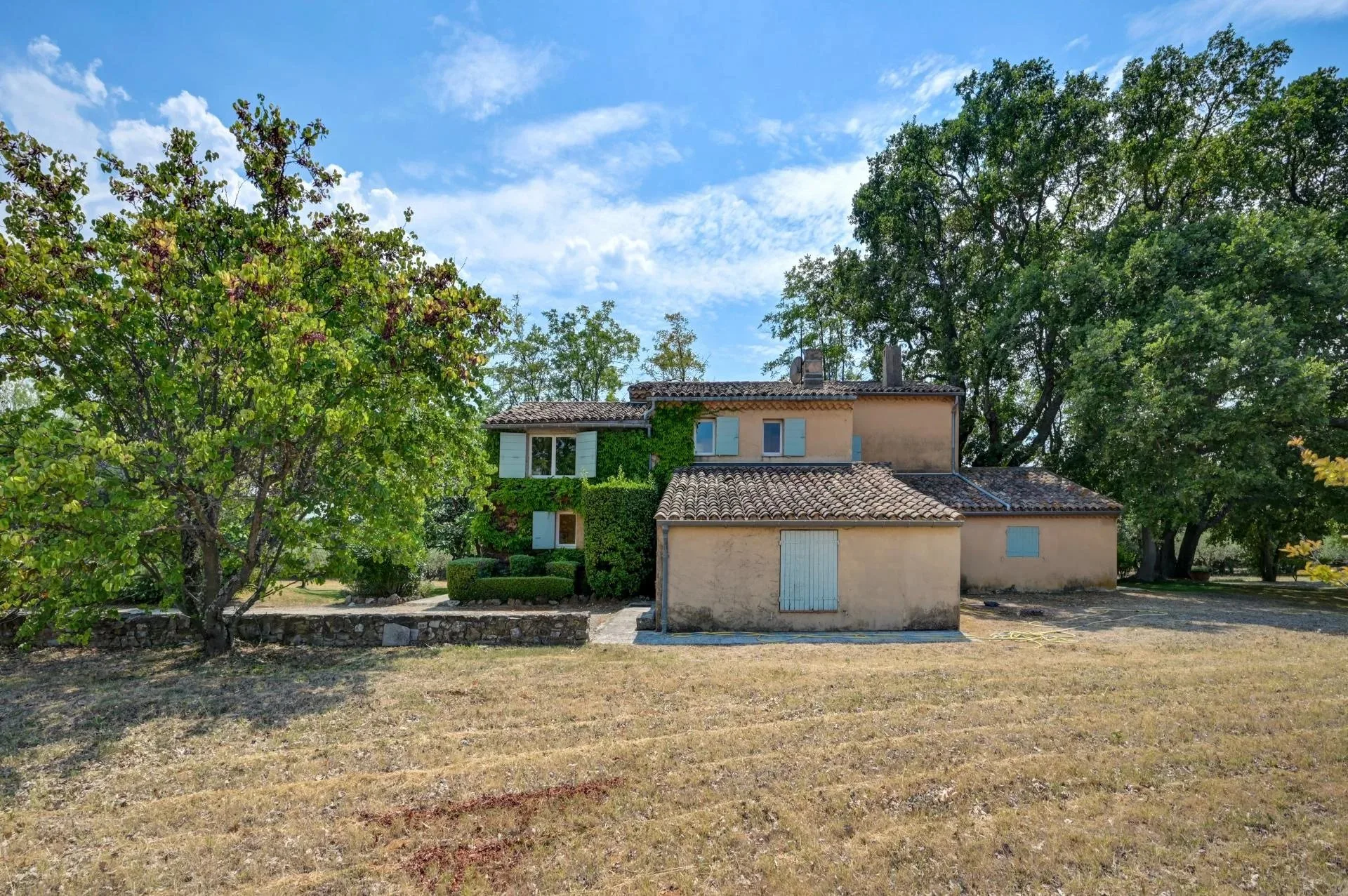 30 minutes from Aix-en-Provence – Authentic 19th-century country house in the heart of an estate of over 5 hectares - 35