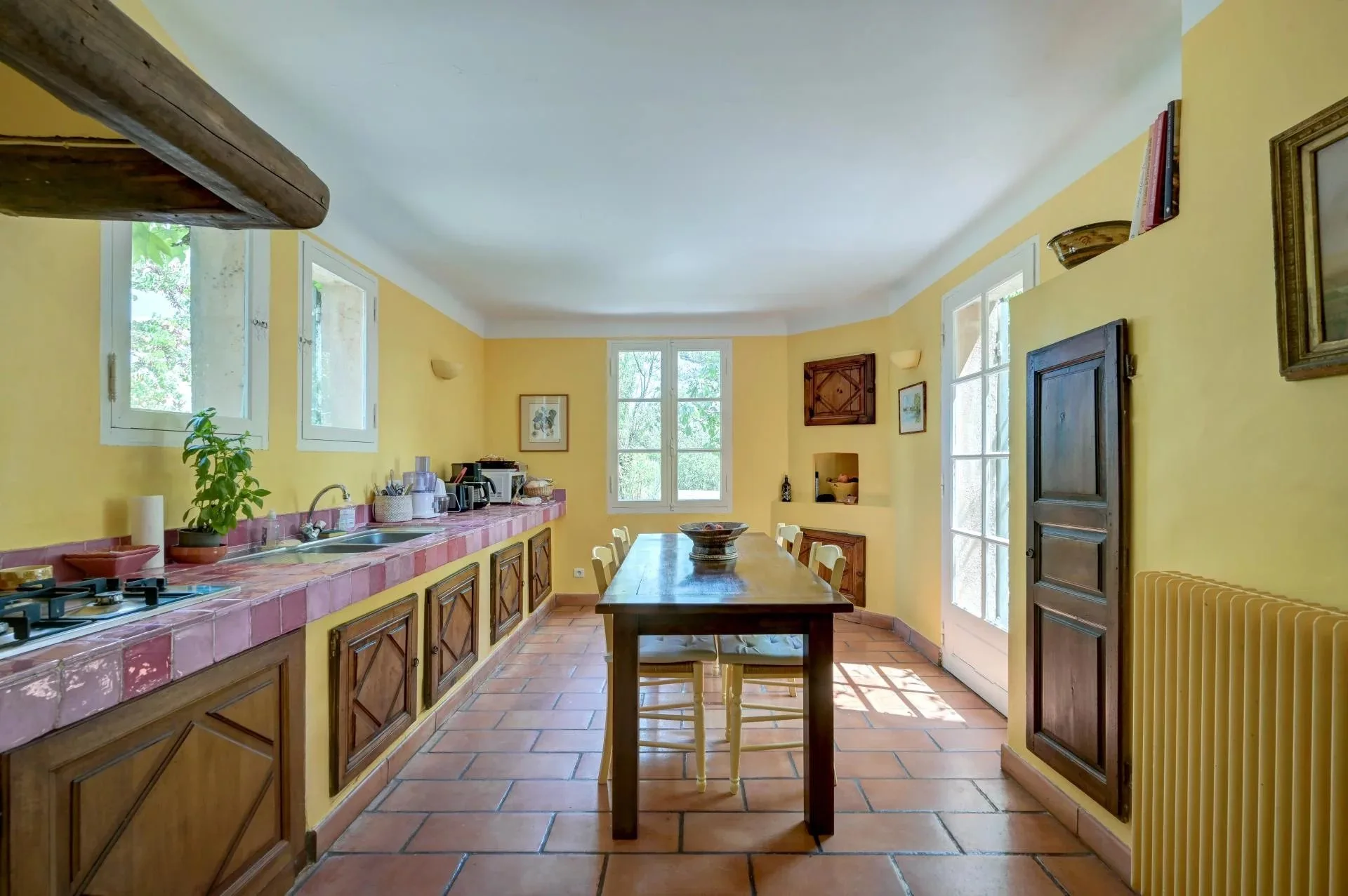 30 minutes from Aix-en-Provence – Authentic 19th-century country house in the heart of an estate of over 5 hectares - 40