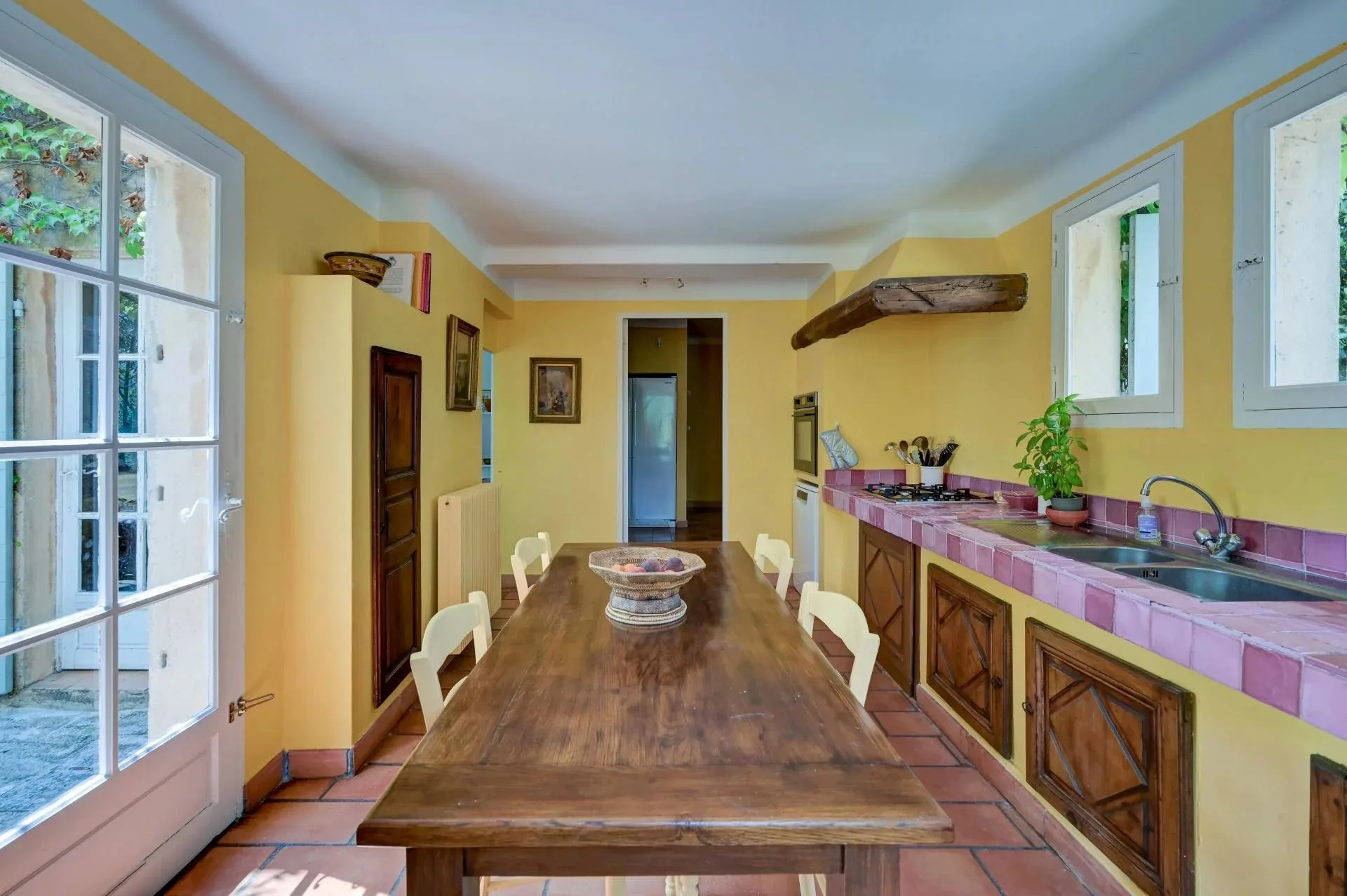 30 minutes from Aix-en-Provence – Authentic 19th-century country house in the heart of an estate of over 5 hectares - 43