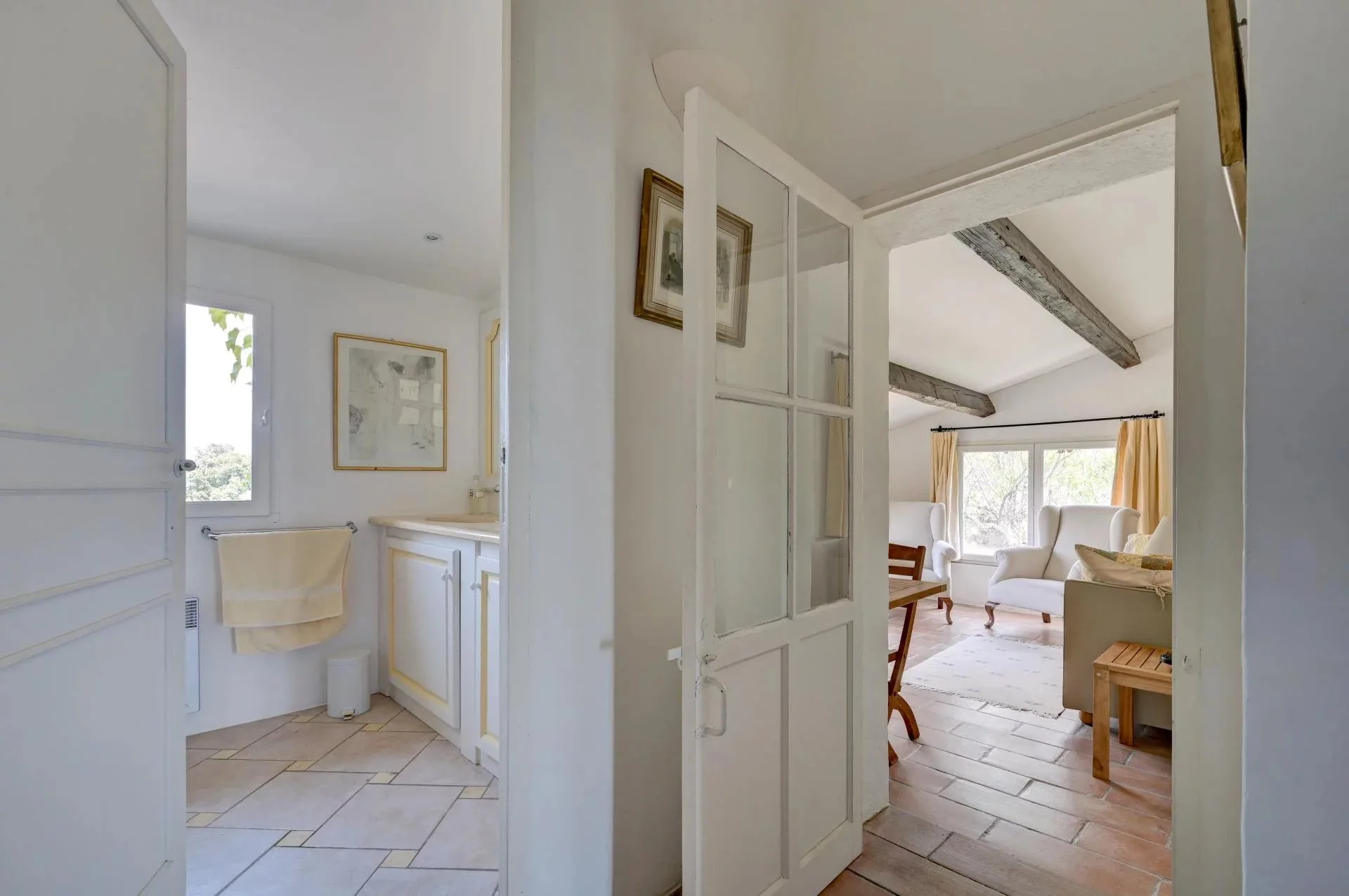 30 minutes from Aix-en-Provence – Authentic 19th-century country house in the heart of an estate of over 5 hectares - 64