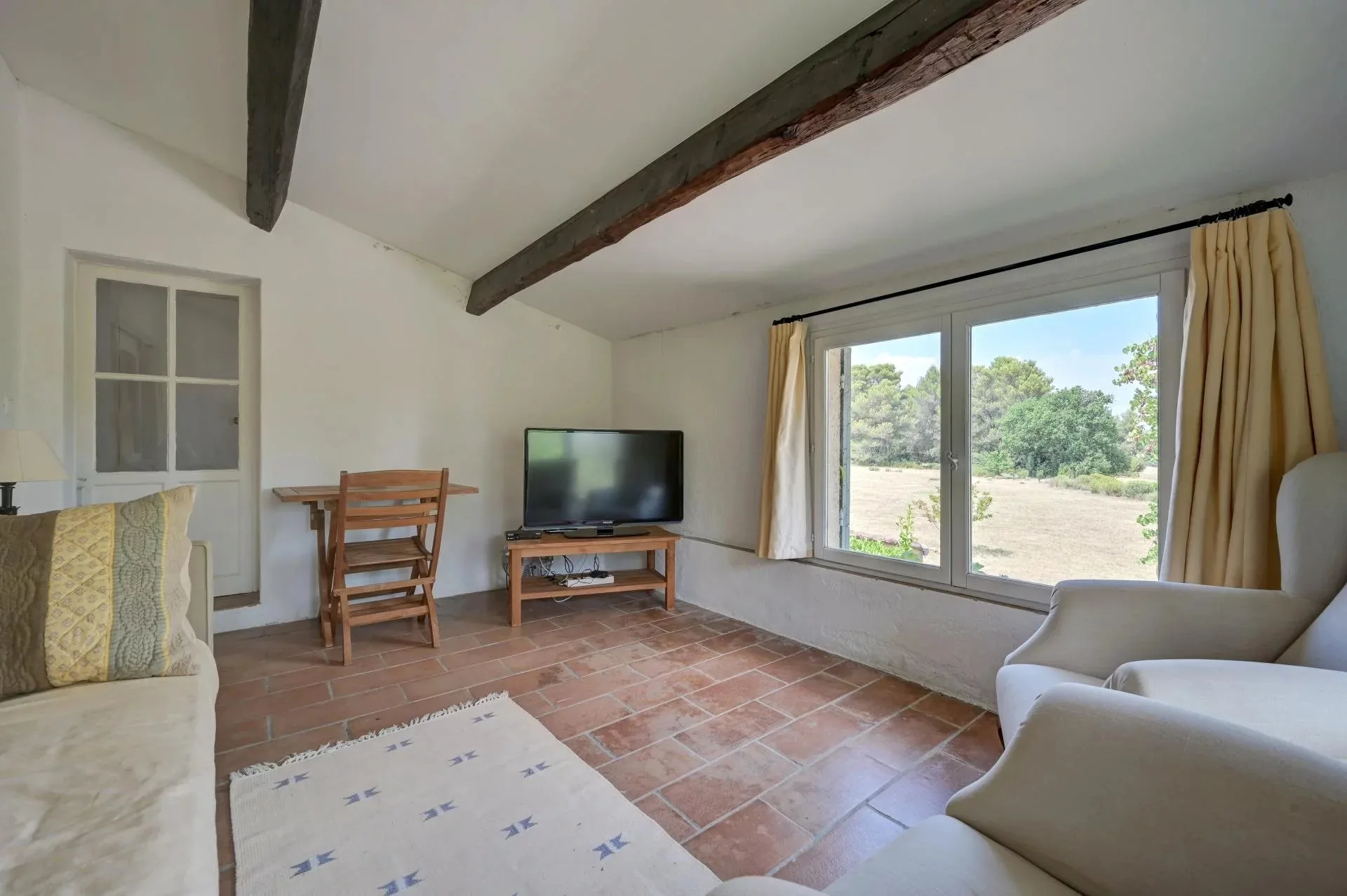 30 minutes from Aix-en-Provence – Authentic 19th-century country house in the heart of an estate of over 5 hectares - 66