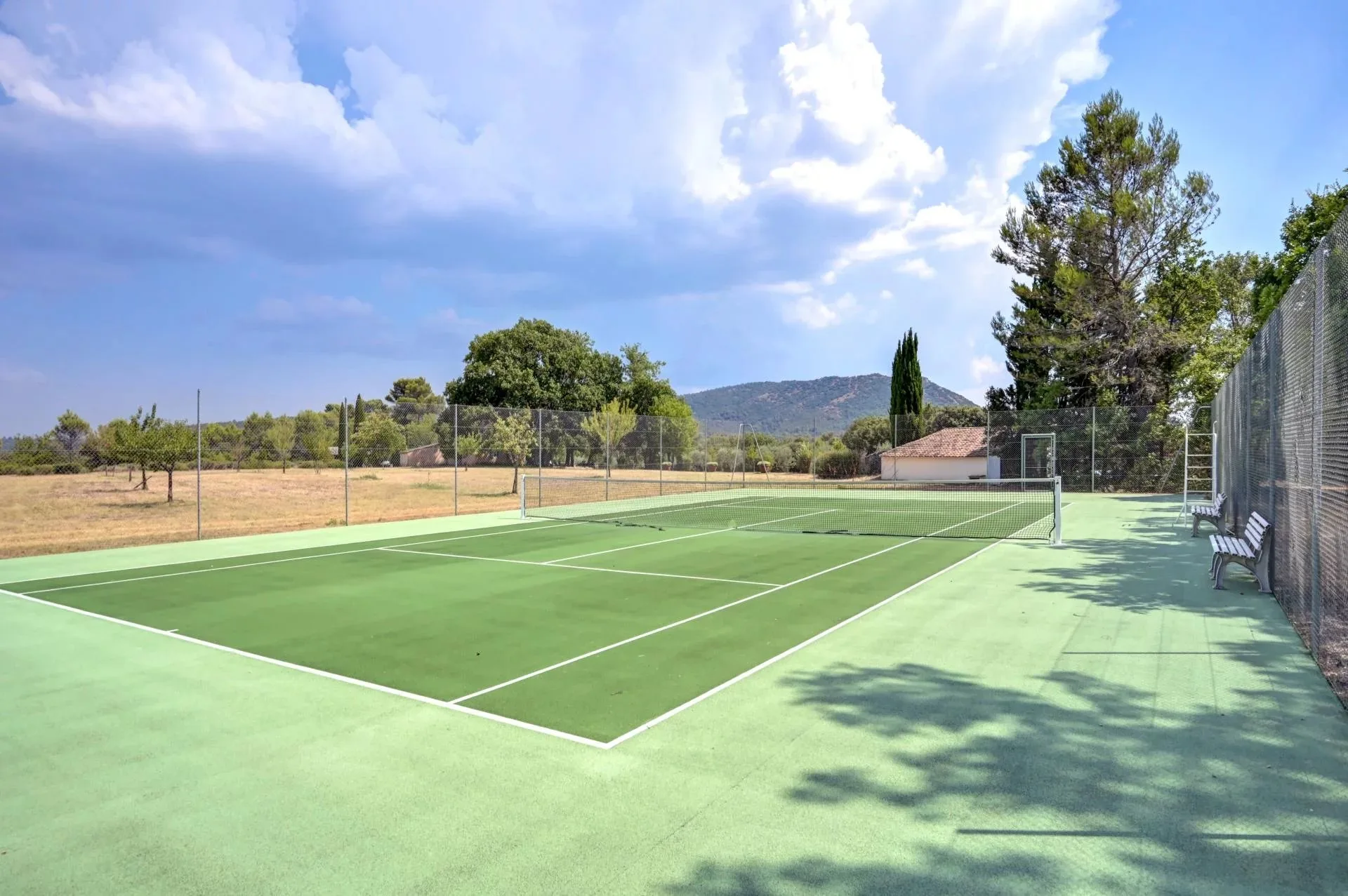 30 minutes from Aix-en-Provence – Authentic 19th-century country house in the heart of an estate of over 5 hectares - 104