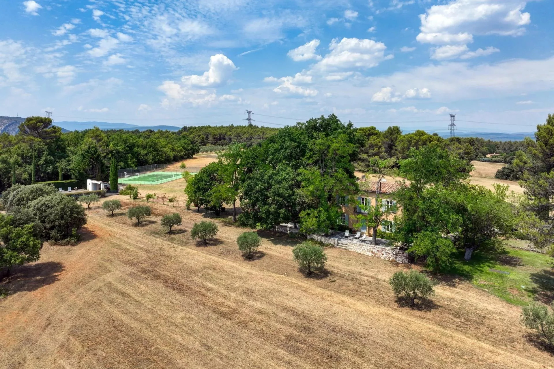 30 minutes from Aix-en-Provence – Authentic 19th-century country house in the heart of an estate of over 5 hectares - 123