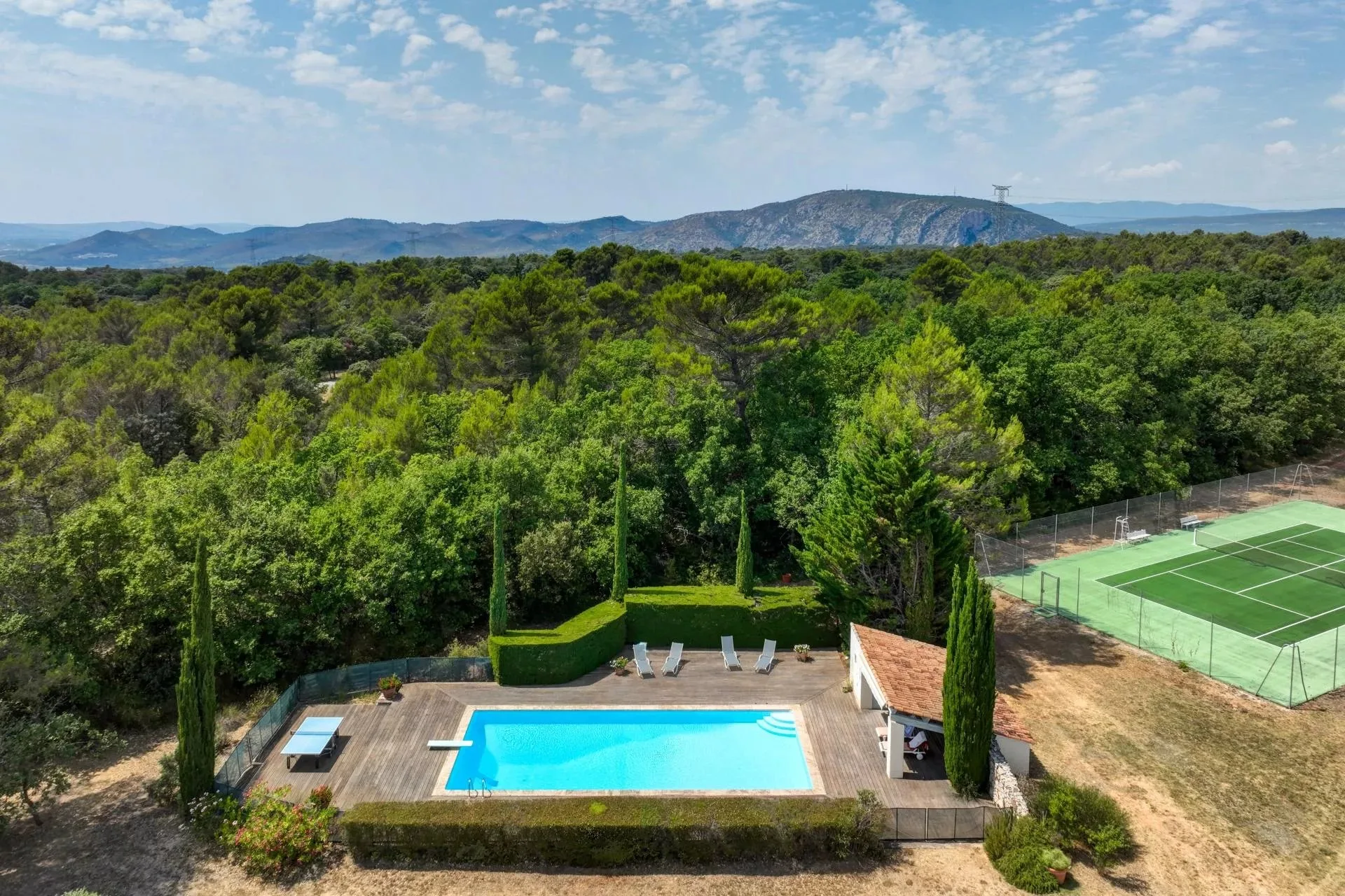 30 minutes from Aix-en-Provence – Authentic 19th-century country house in the heart of an estate of over 5 hectares - 131