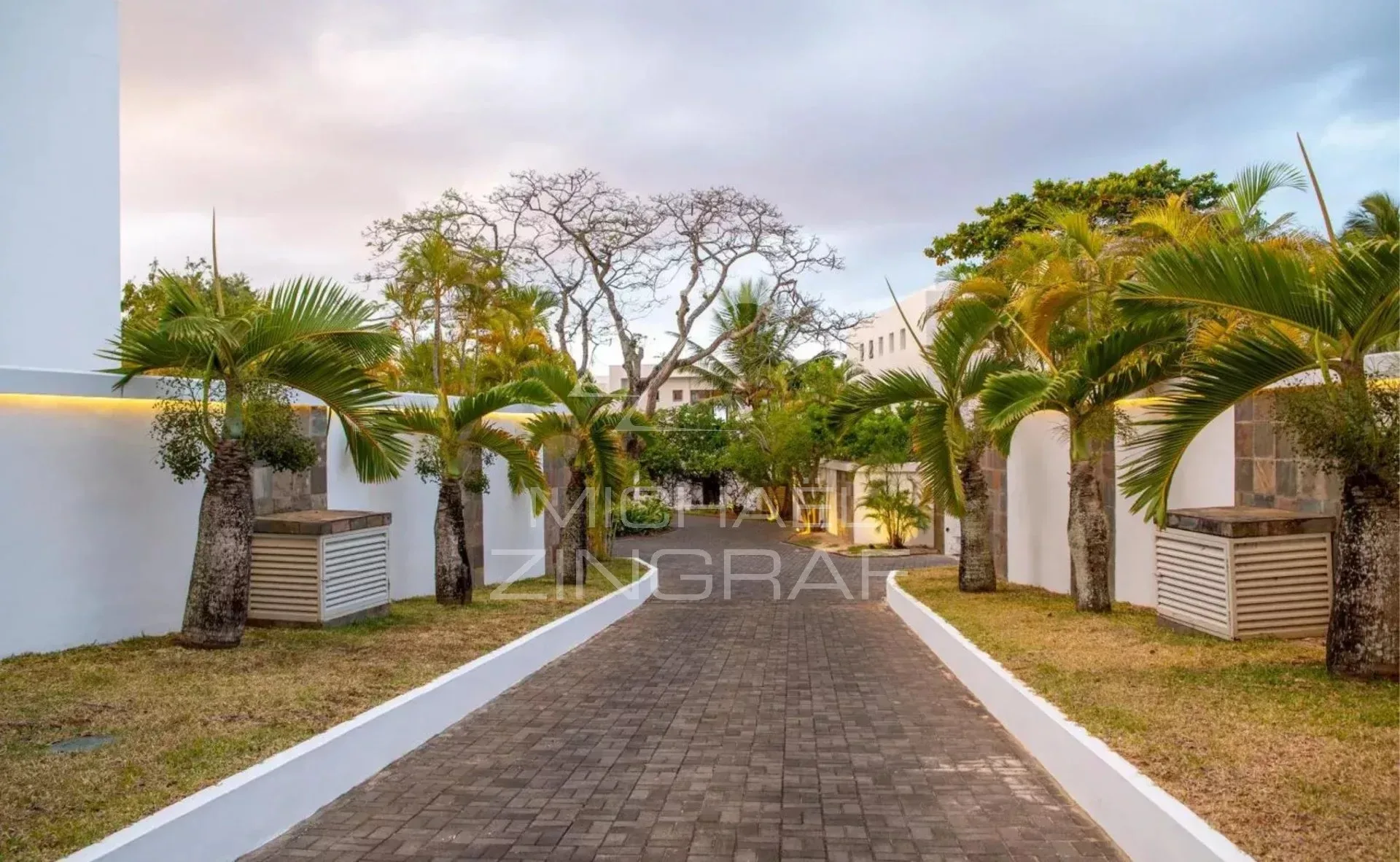 Île Maurice – Villa d’Exception de 4 Chambres Pieds dans l’Eau avec Vue Panoramique sur l’Océan à Pointe aux Canonniers - 6