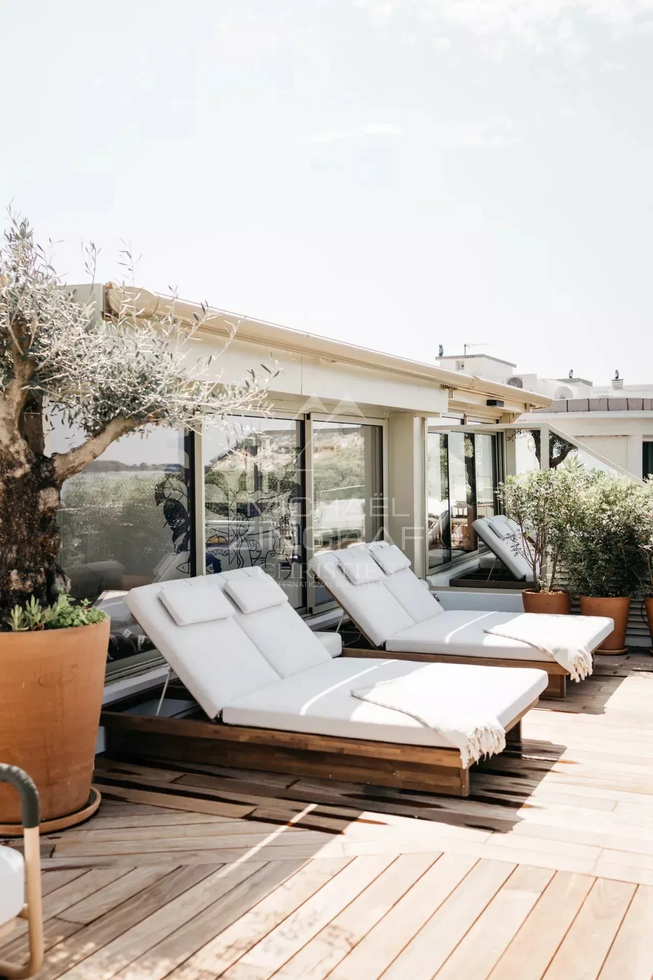 Cannes Croisette - Penthouse 3 chambres - 10