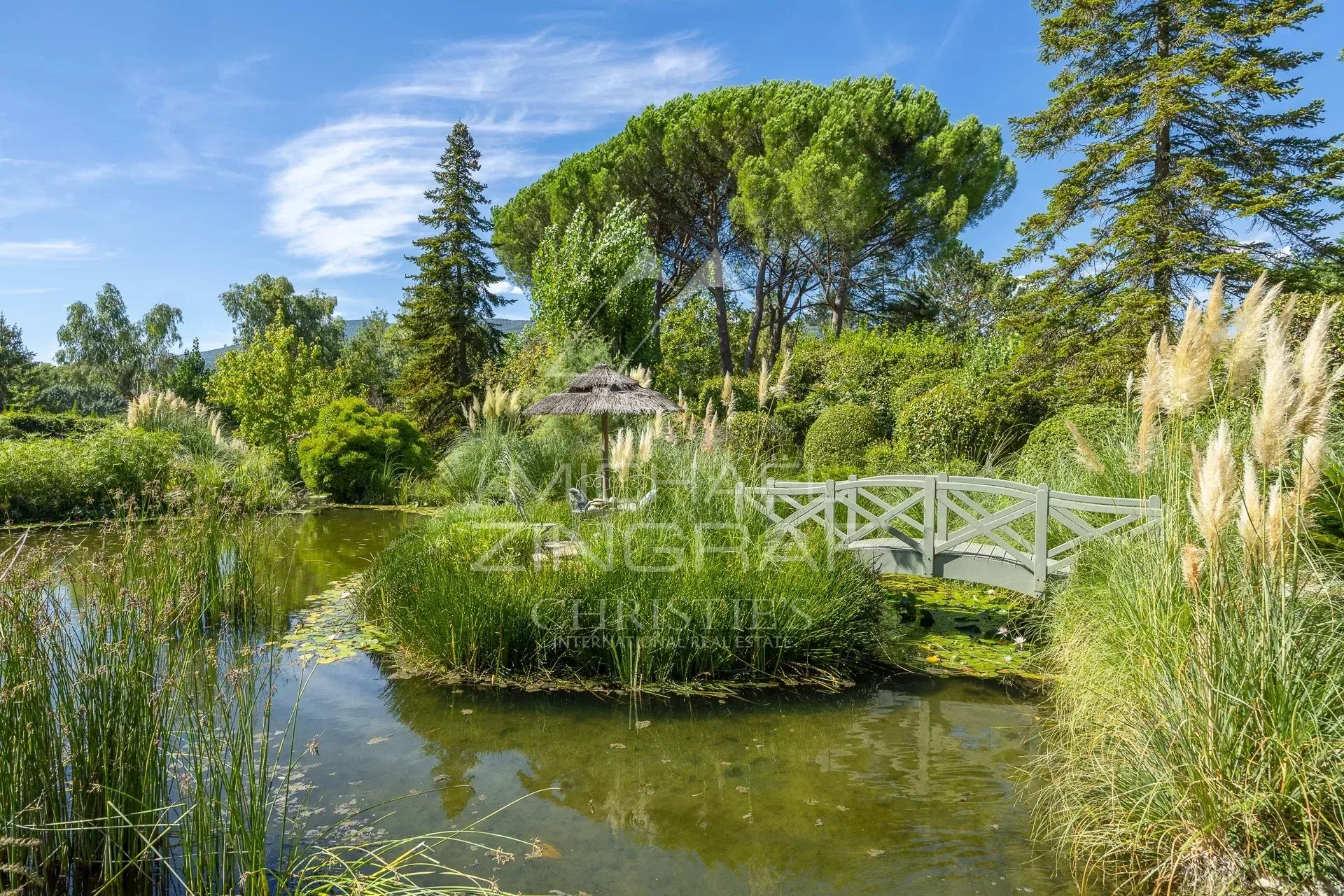 Villa provençale dans un domaine sécurisé - 13