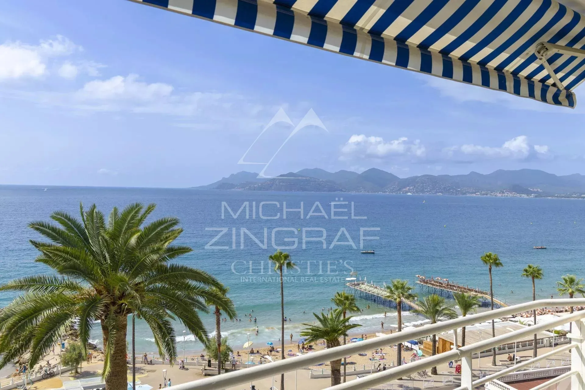 CANNES - Front de Mer - Splendide 2 pièces