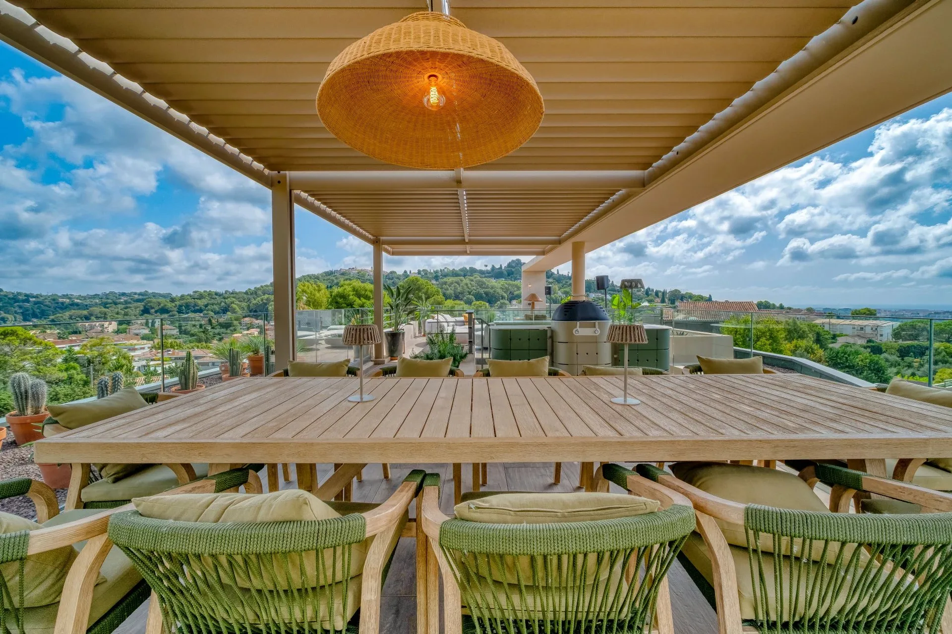 Mougins - Villa contemporaine avec vue mer - 5 chambres - 6