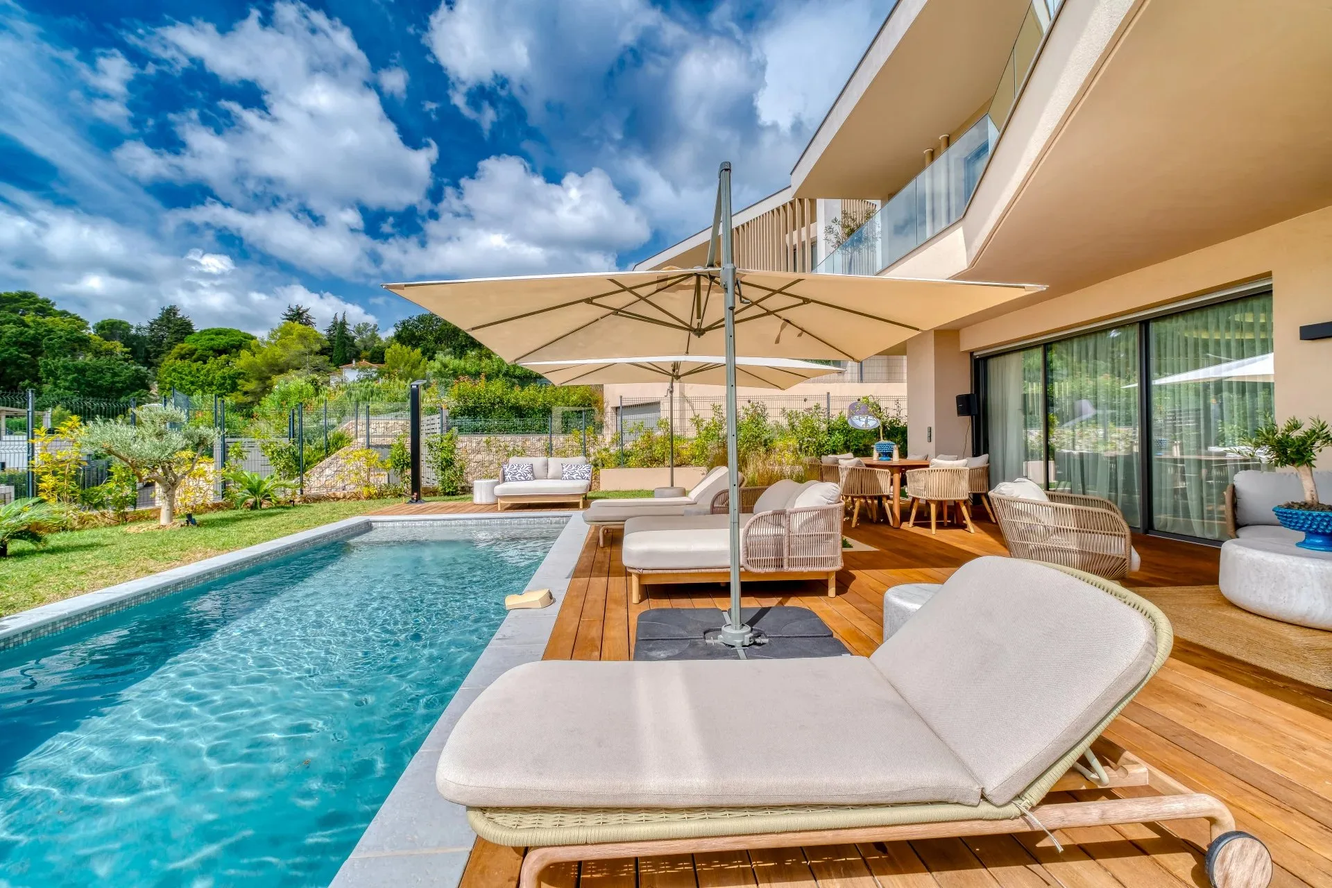 Mougins - Villa contemporaine avec vue mer - 5 chambres - 4