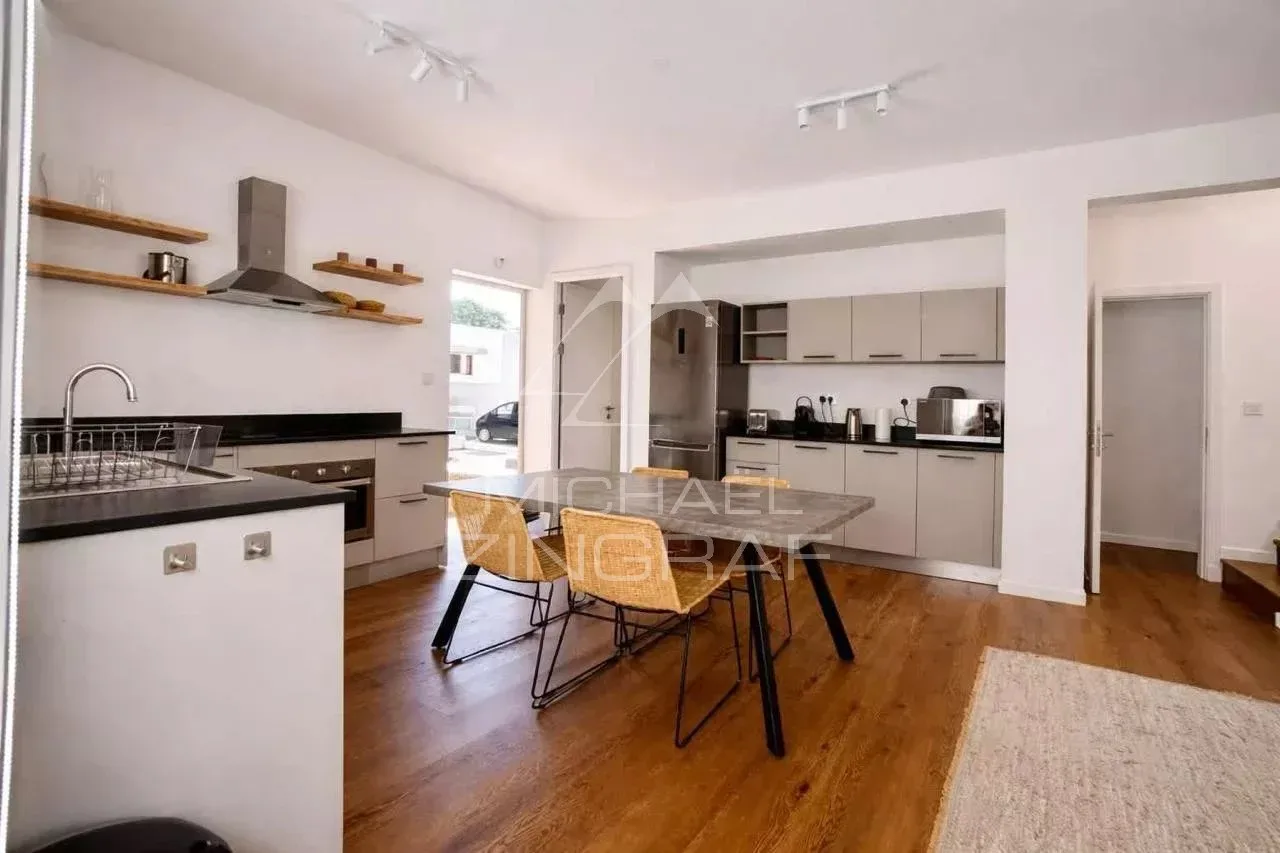 Duplex 3 Chambres à Rivière Noire - Un Art de Vivre Moderne avec Piscine Privée - 6