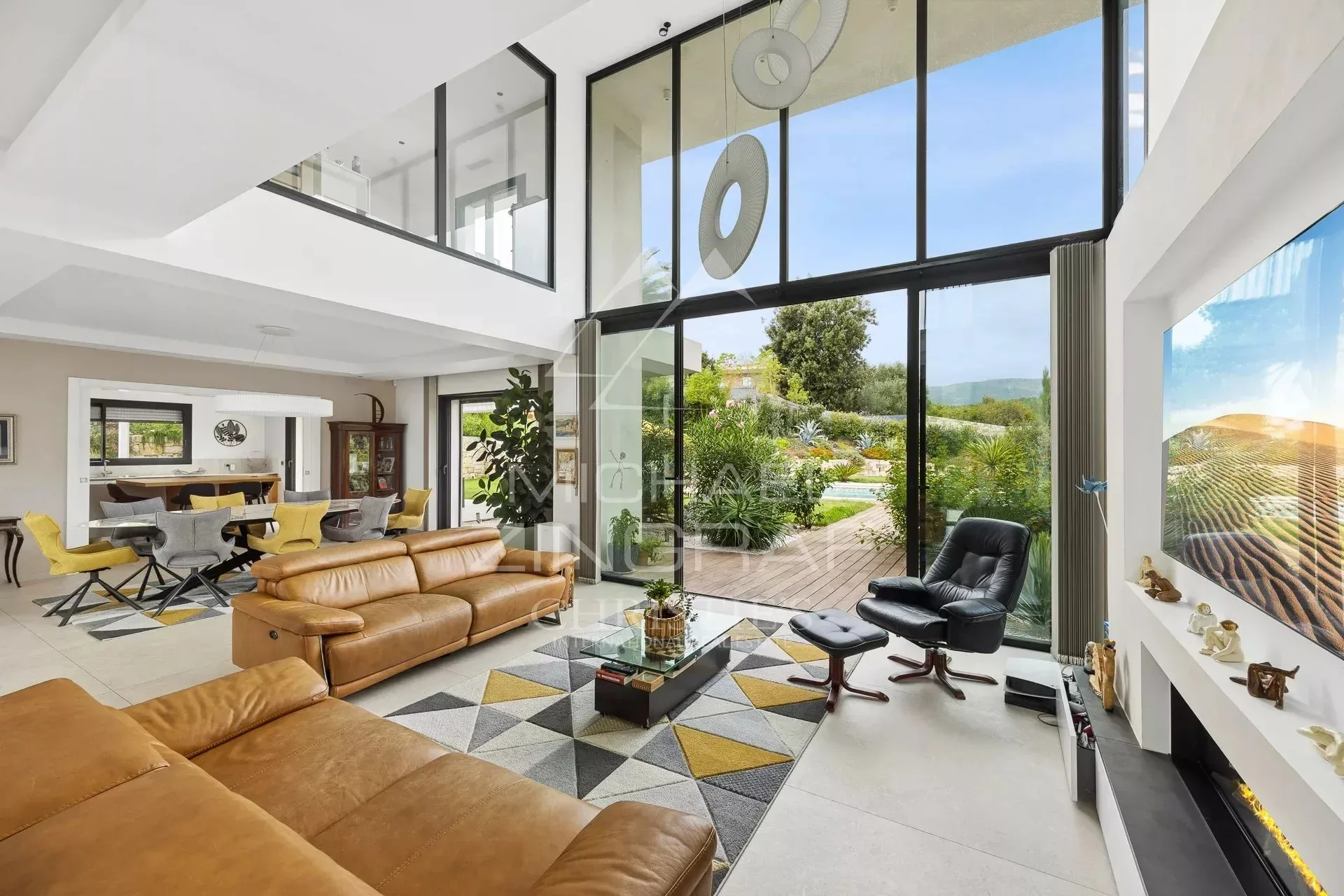 Zeitgenössische Villa in einer begehrten Wohngegend von Roquefort-les-Pins - 10