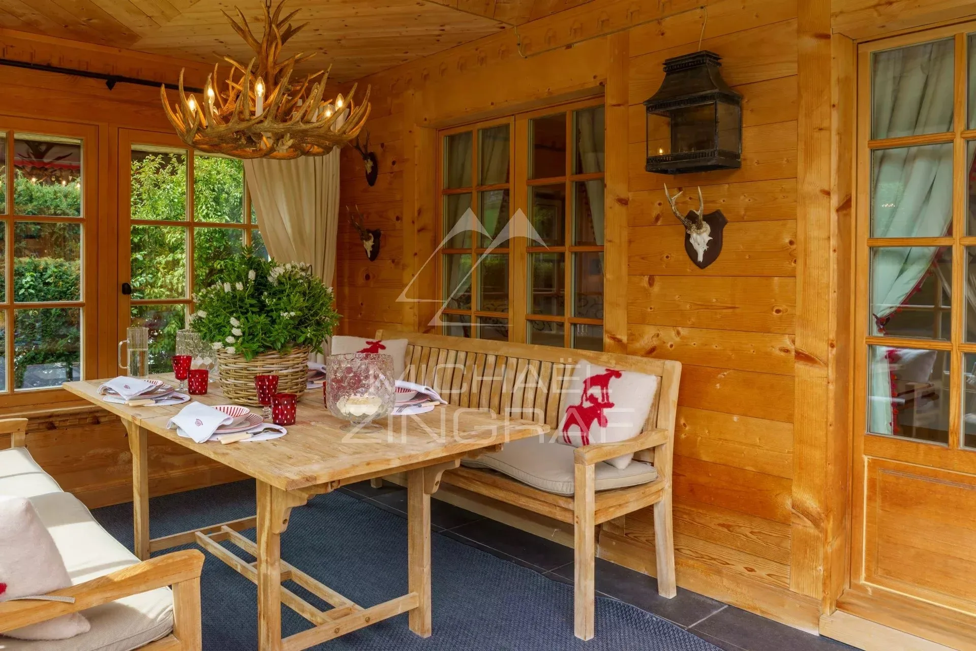 Chalet familial luxueux à proximité des pistes de Schoenried et Saanenmoeser - 3