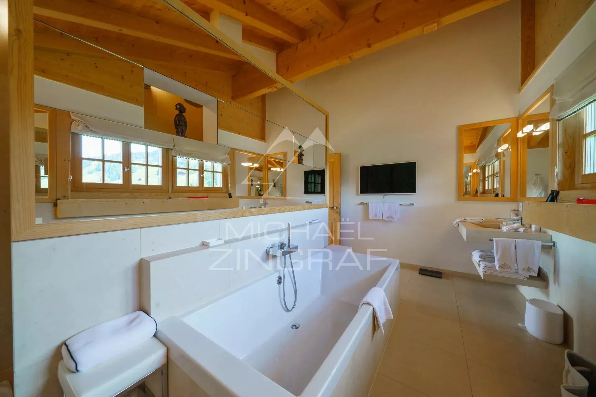 Chalet familial luxueux à proximité des pistes de Schoenried et Saanenmoeser - 8