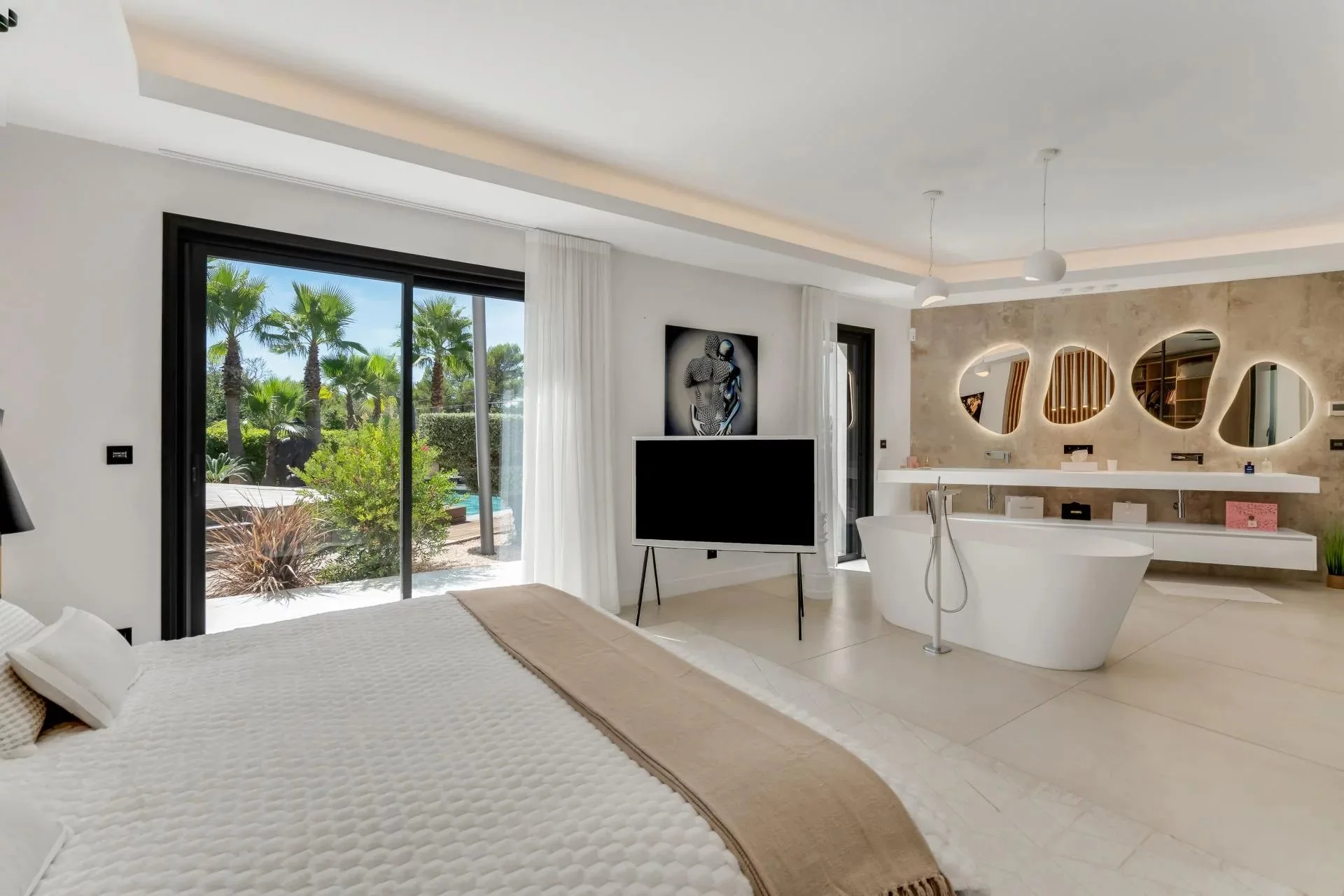 MODERNE VILLA – POOL – RUHIGE LAGE - 9