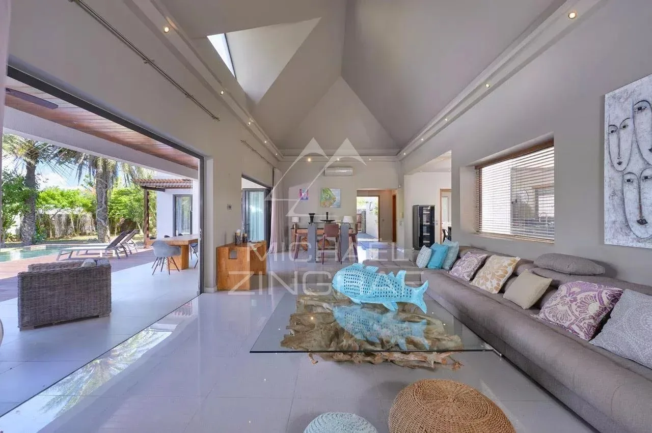 Villa d’exception avec piscine privée au cœur de Grand Baie - 15