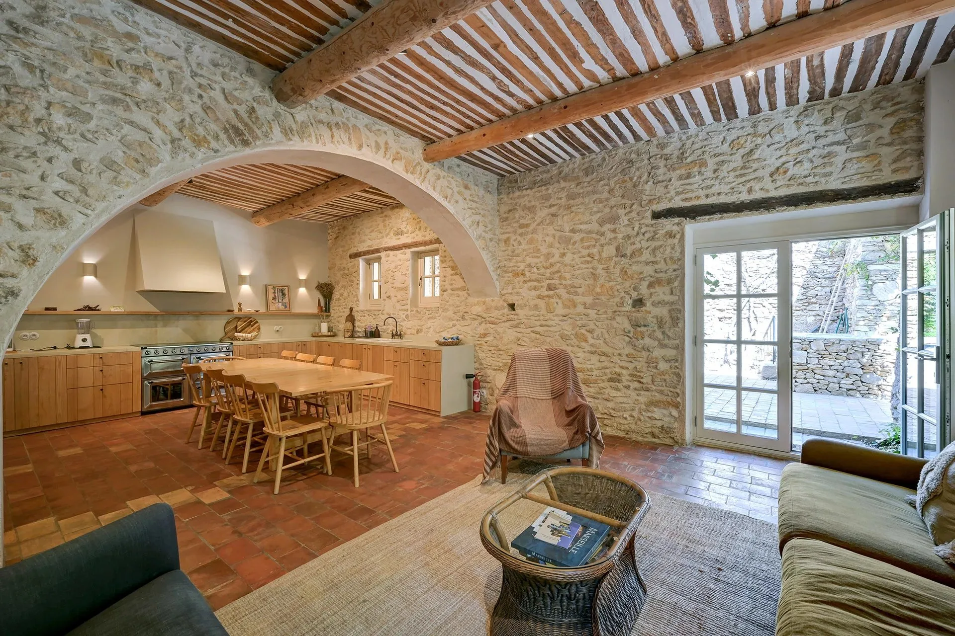Propriété d'Exception Aux Portes d'Aix-en-Provence : Magnanerie du XVIIIe Rénovée - 25
