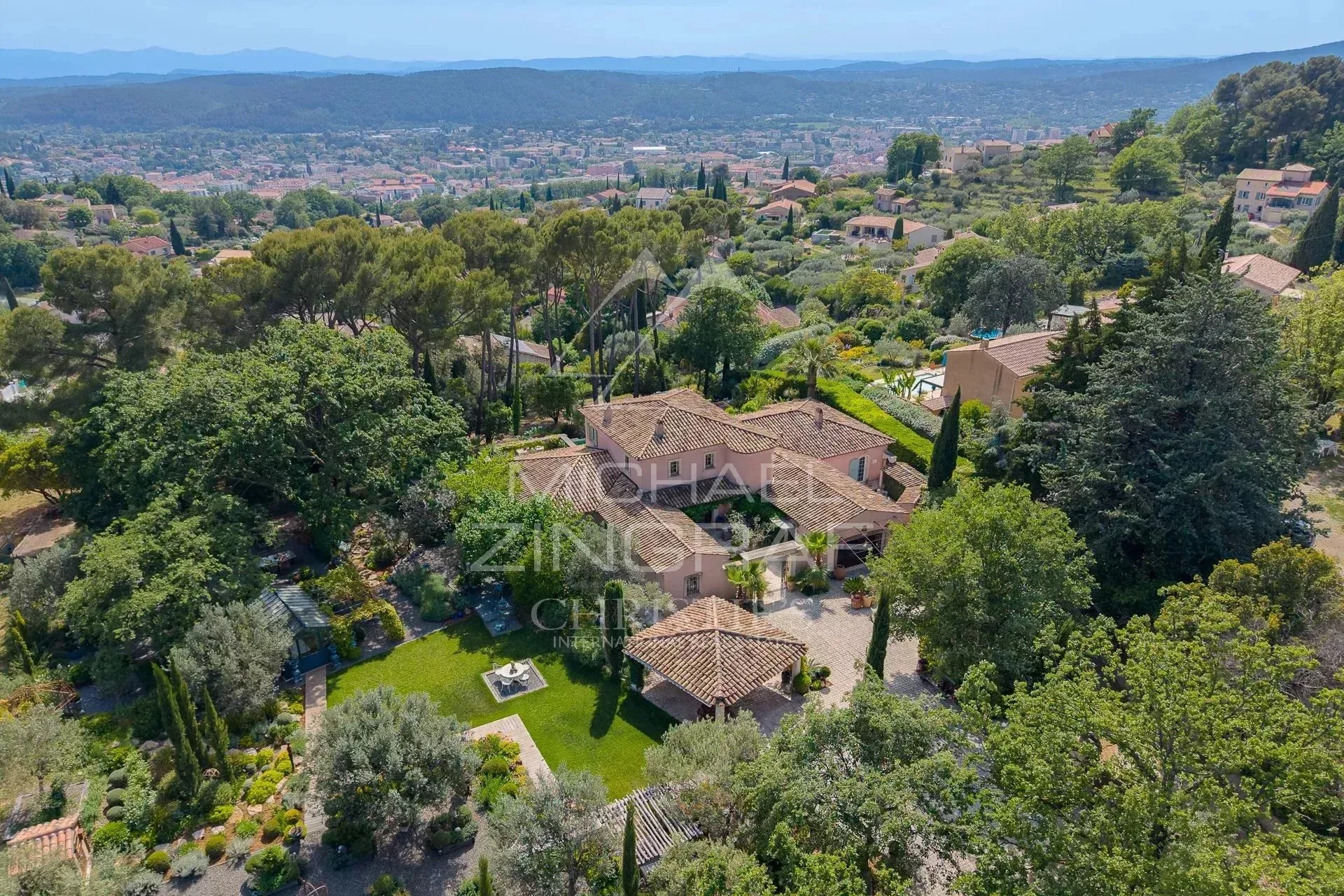 Domaine de charme d’exception - 4