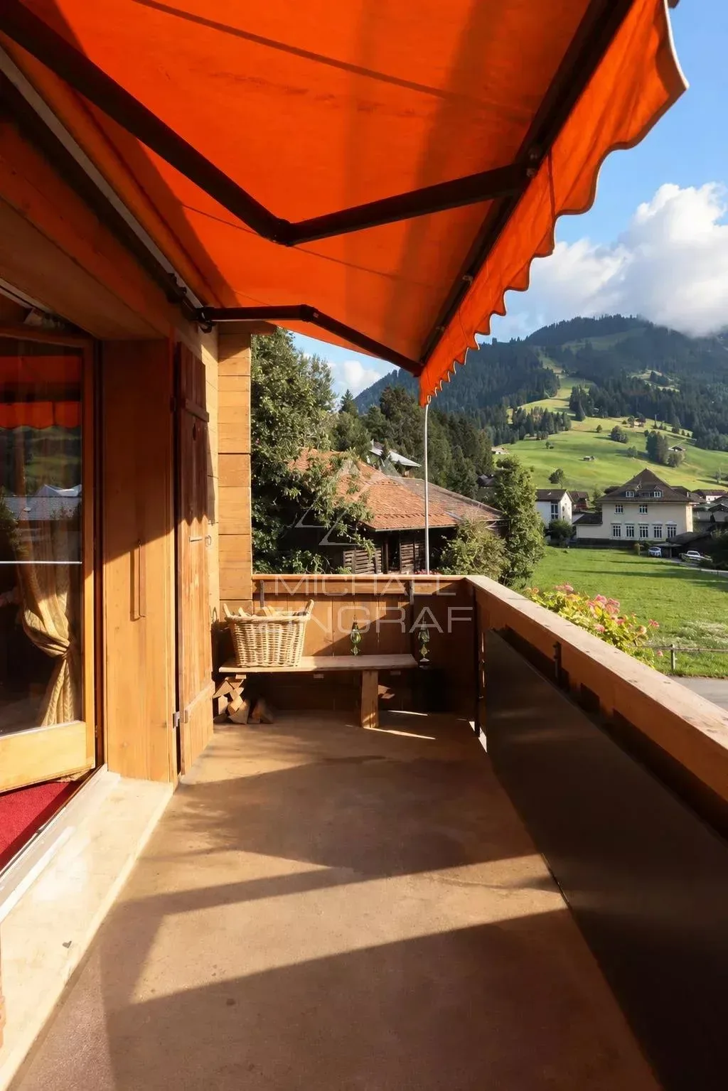 Charmante Maisonette-Wohnung im Herzen von Gstaad - 11