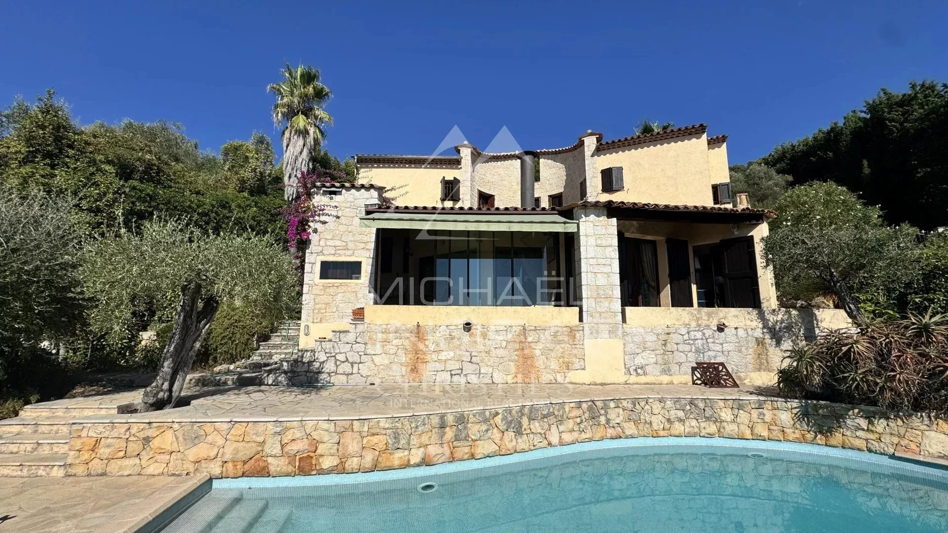 Villa d'architecte avec vue mer et oliveraie - 14