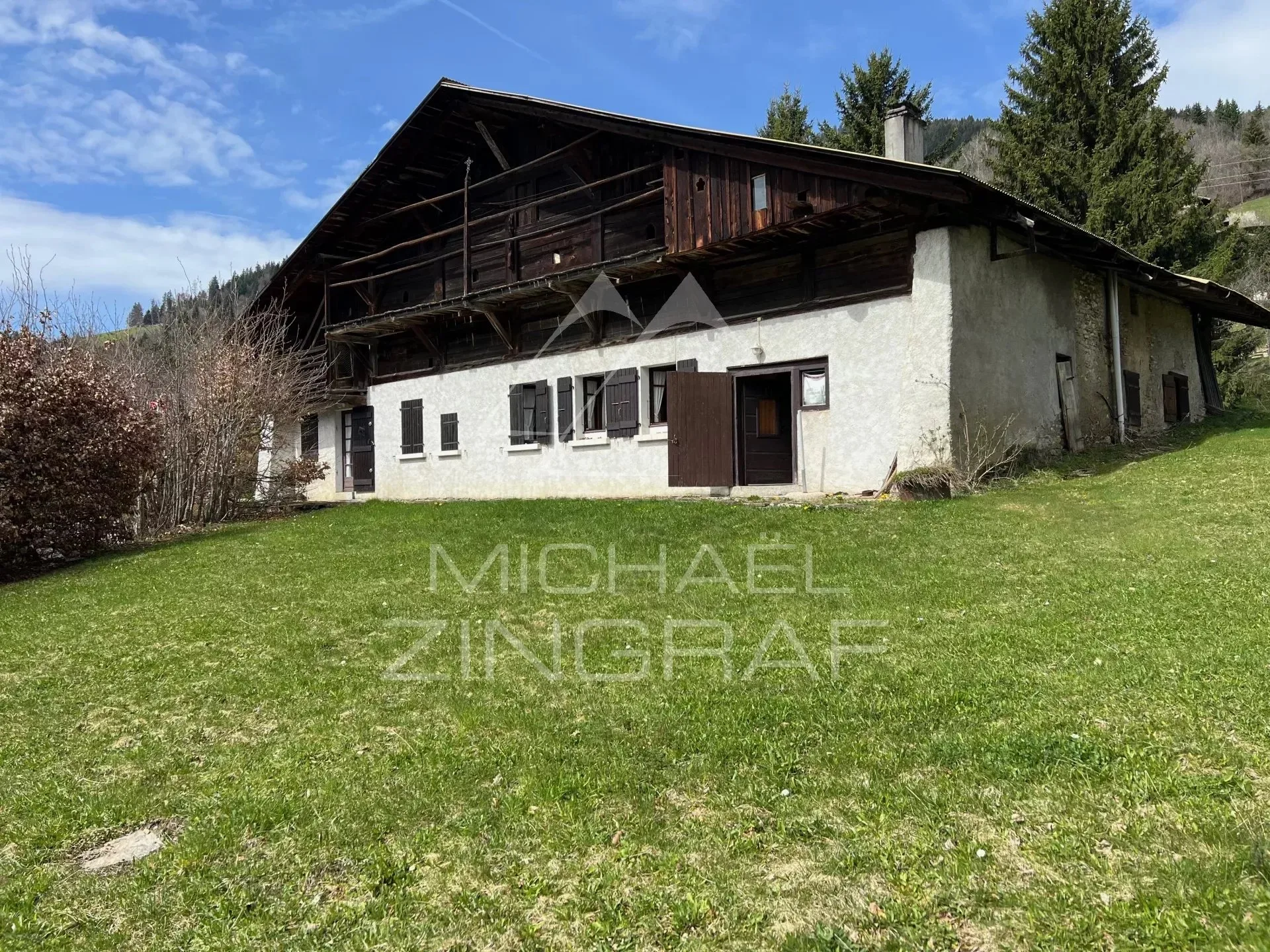 Ferme ancienne avec PC habitation - Vue panoramique Mont Blanc - Potentiel de rénovation - 3
