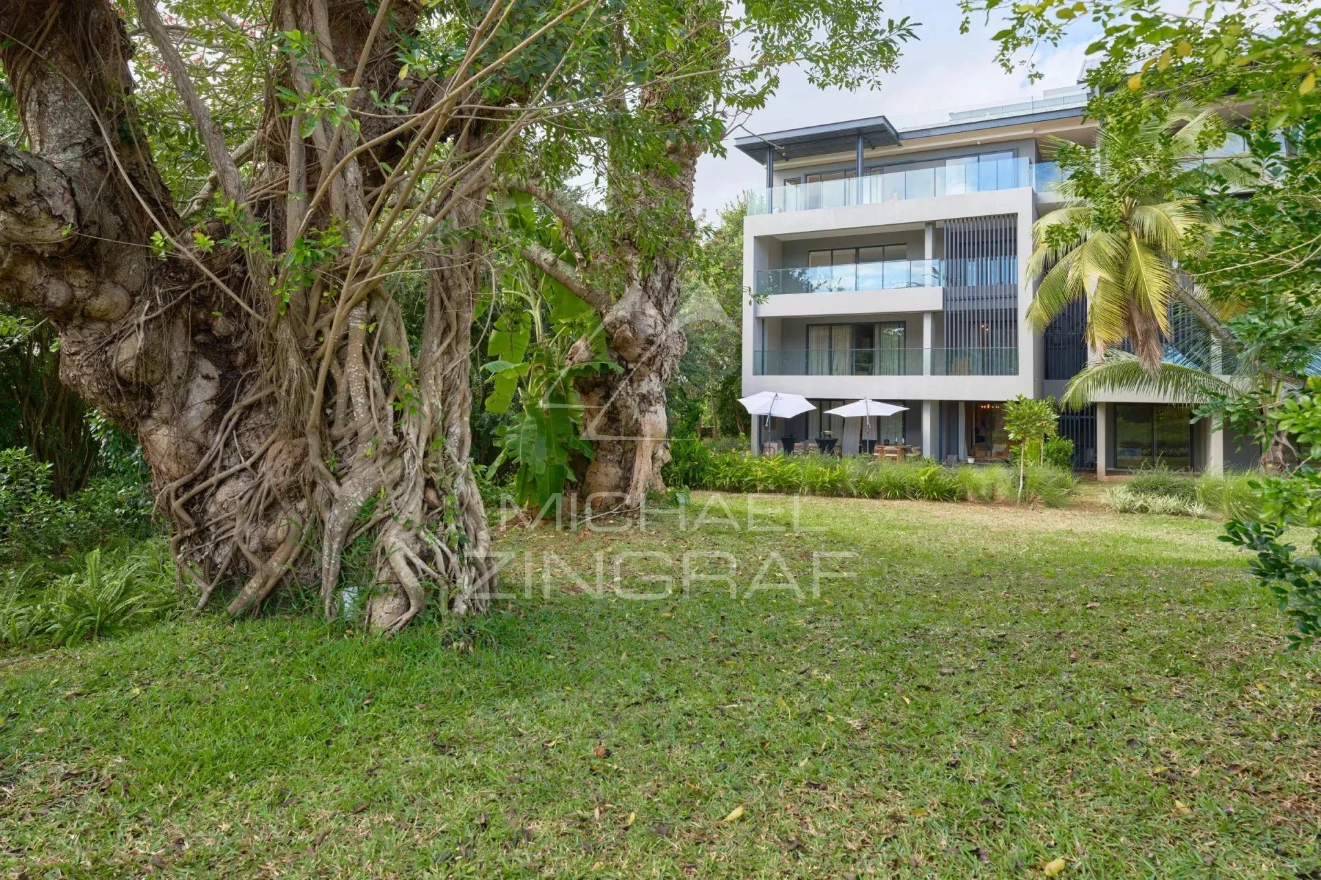 Élégance & Art de Vivre – Appartement 4 Chambres avec Jardin Privatif - Belle Vue - 12