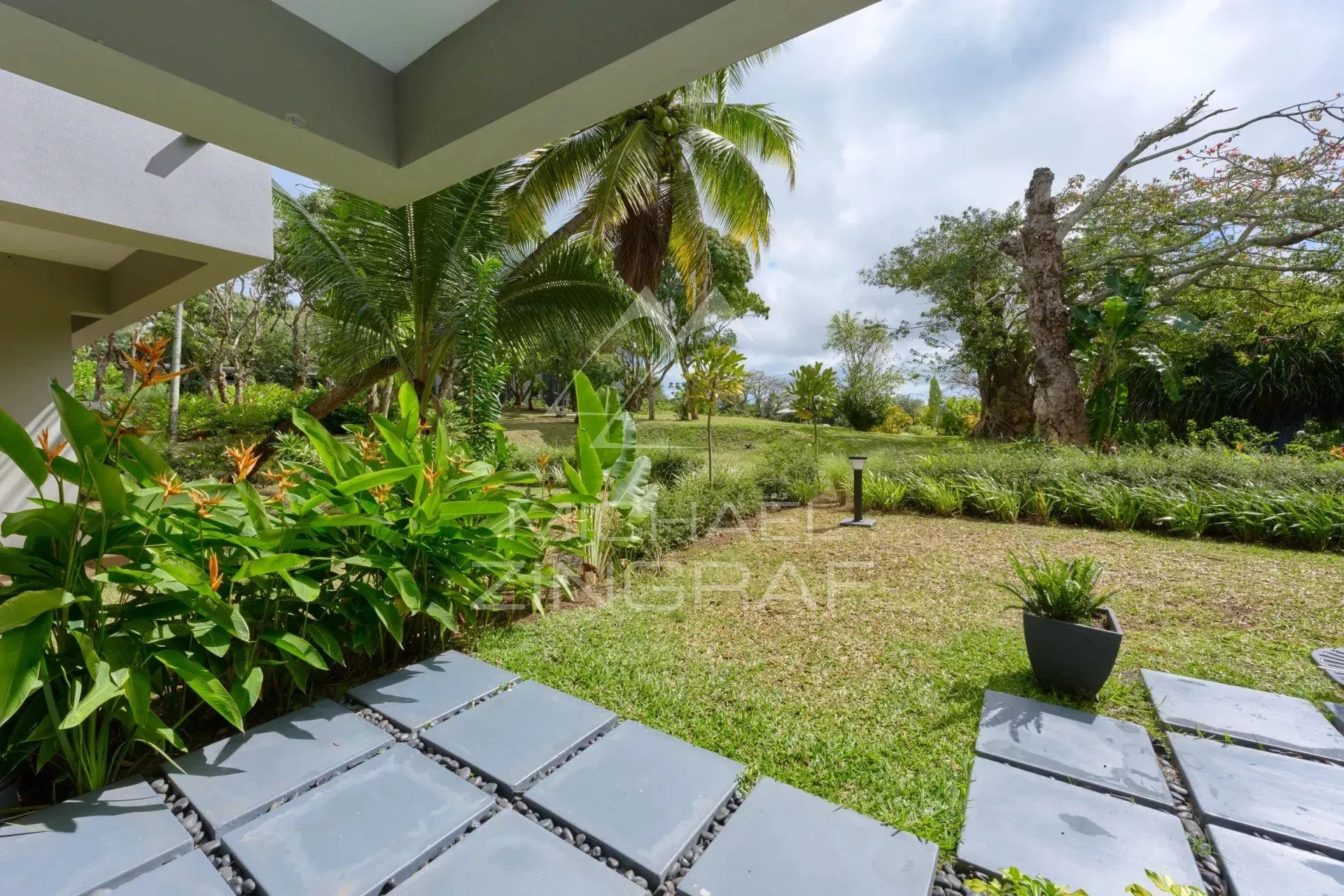 Élégance & Art de Vivre – Appartement 4 Chambres avec Jardin Privatif - Belle Vue - 48