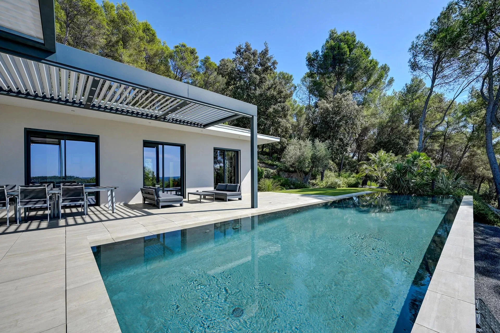 Villa d'architecte contemporaine avec vue panoramique & Pinède privée - 14
