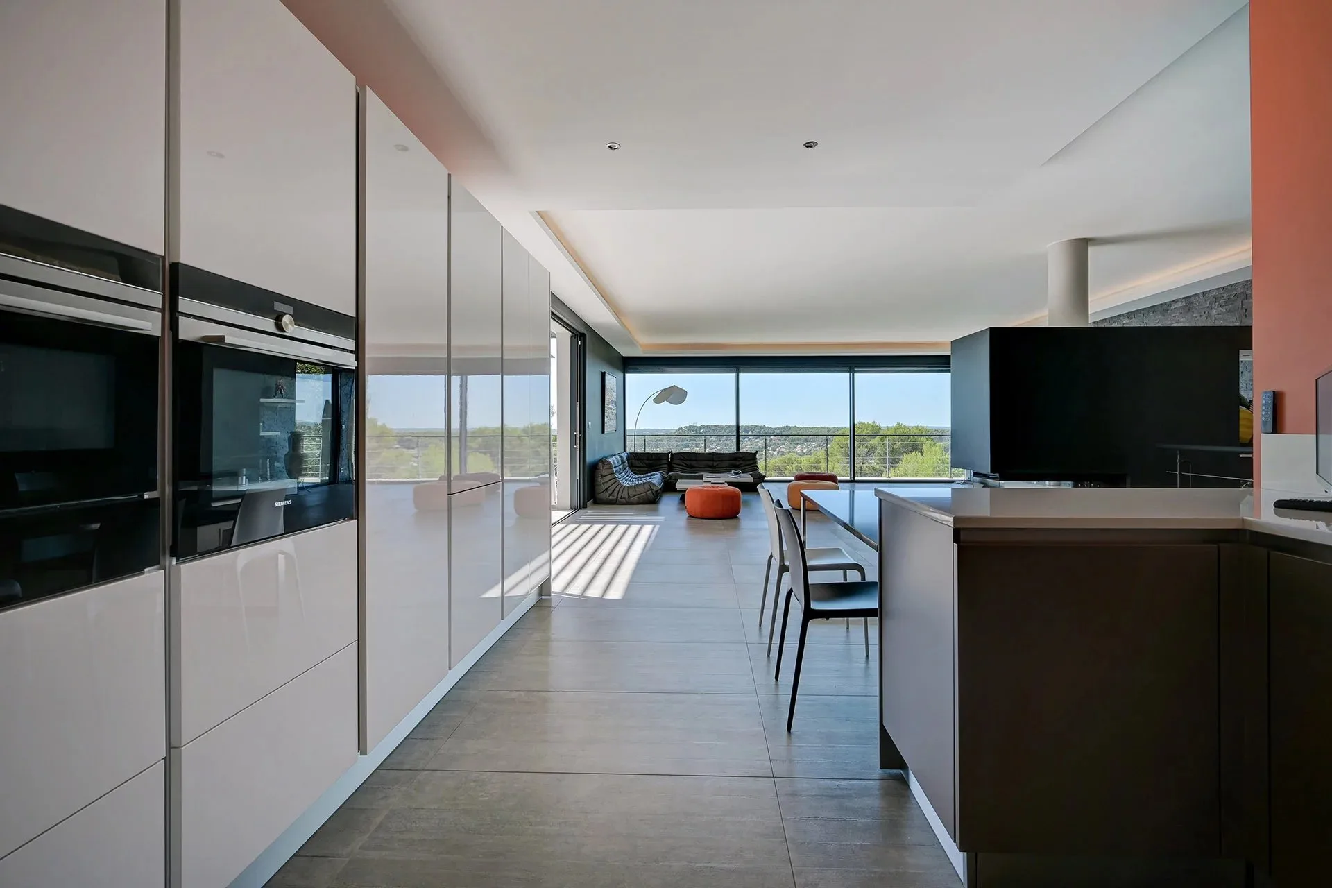 Villa d'architecte contemporaine avec vue panoramique & Pinède privée - 7